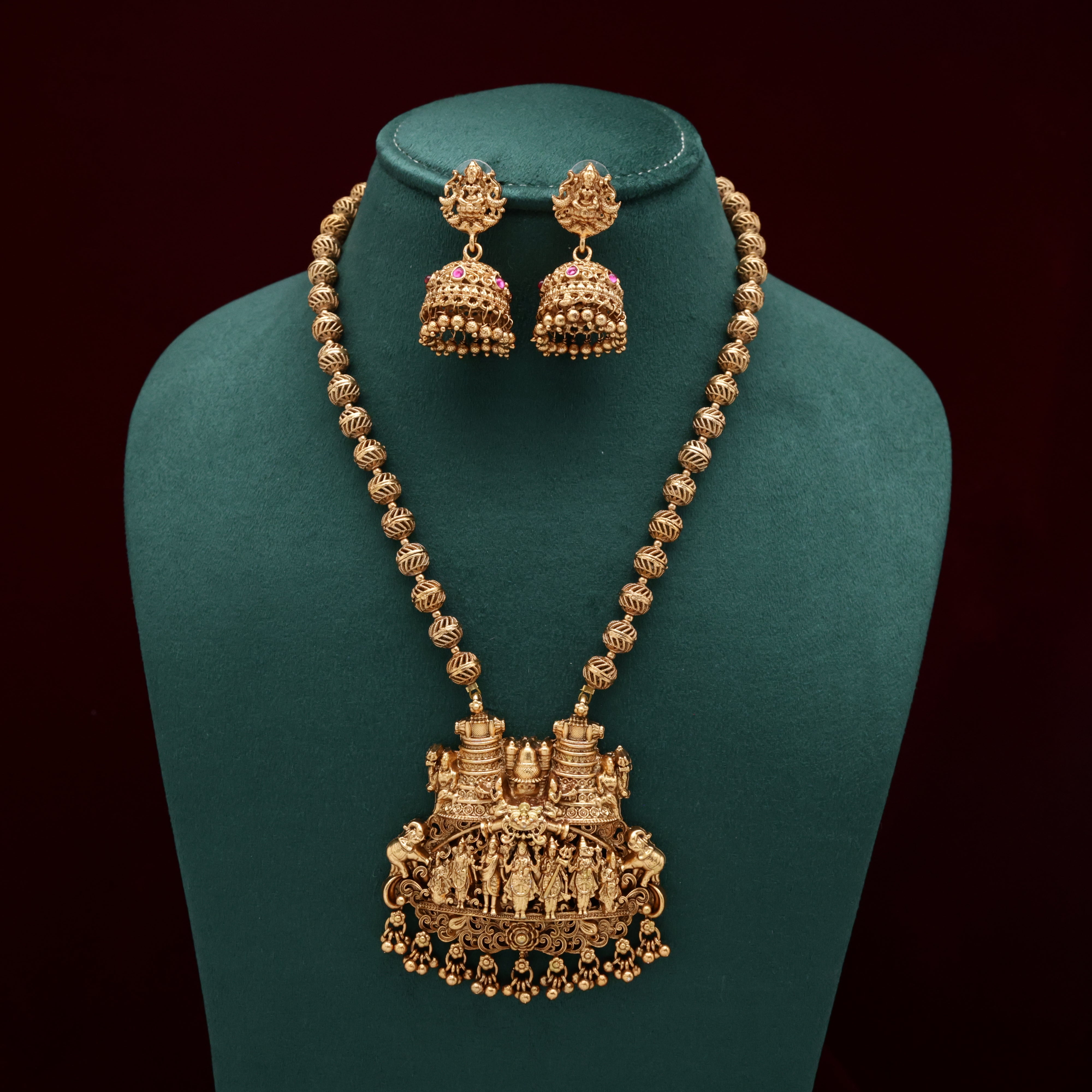 Antique Vishnu Avatars Temple Pendant Necklace Set