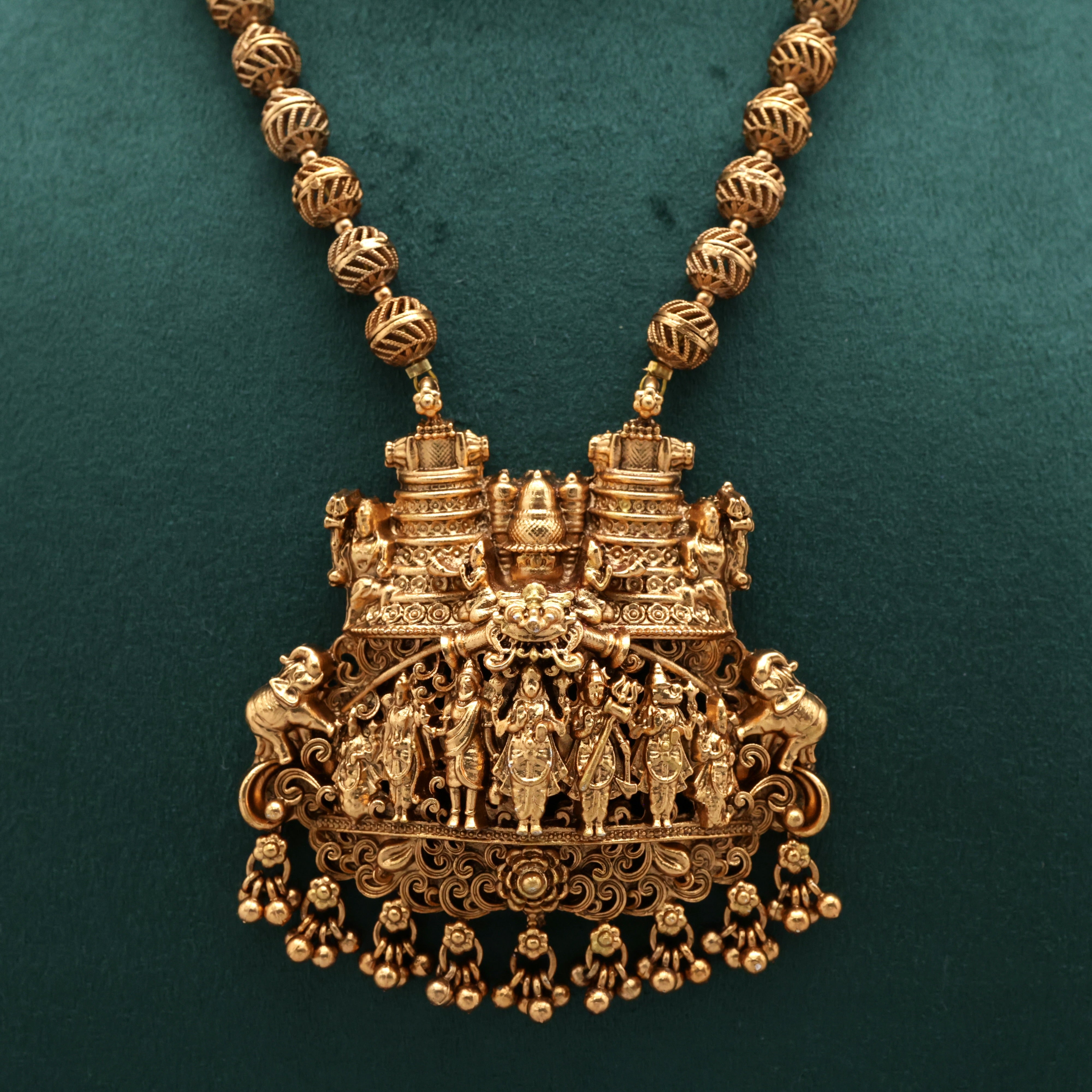 Antique Vishnu Avatars Temple Pendant Necklace Set