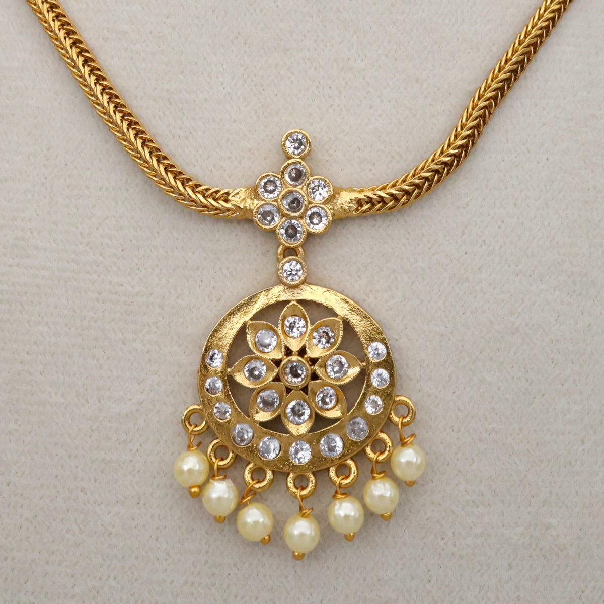 Gold Look Single Stone Pendant Attigai Necklace Set - White