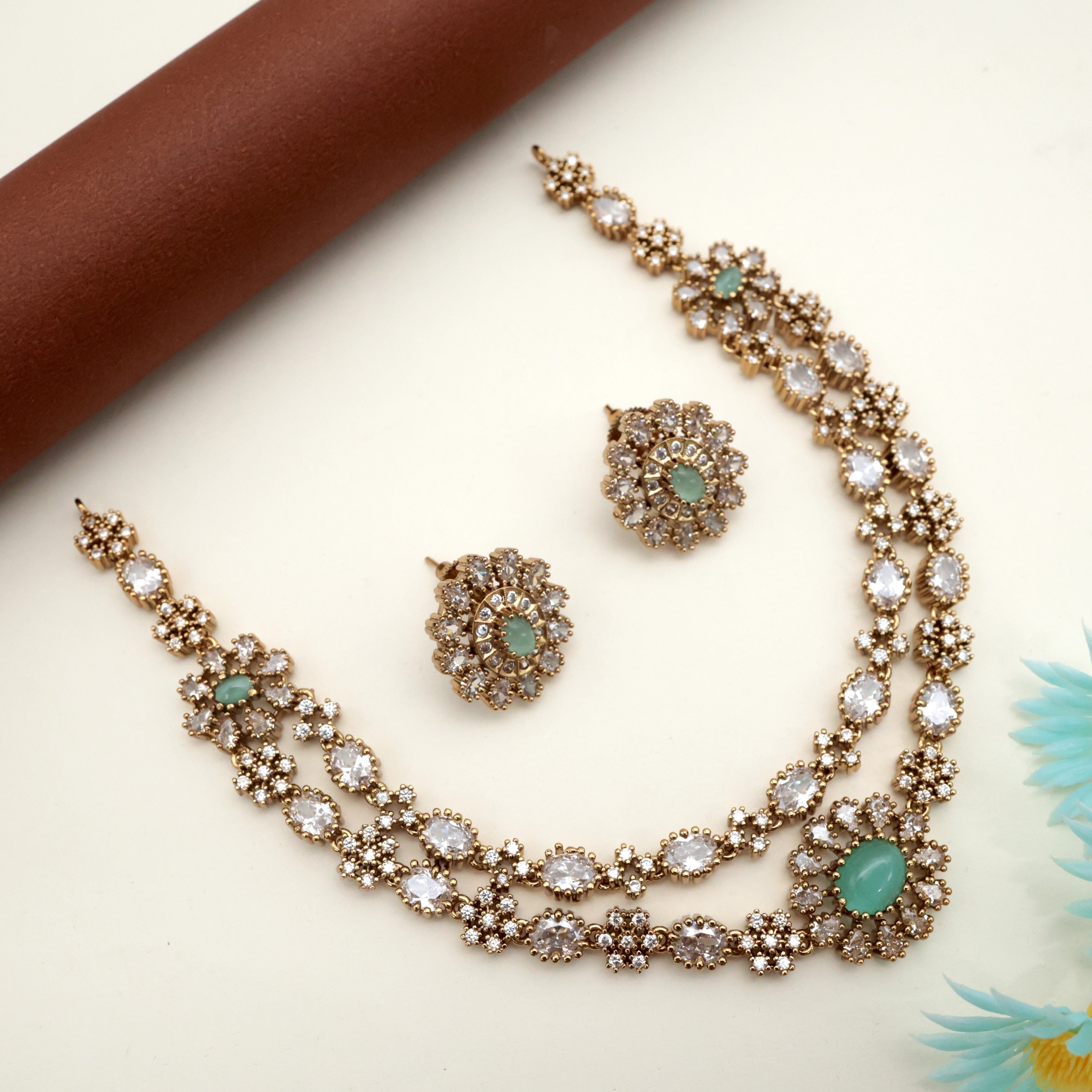 TWO LAYER AD VICTORIAN NECKLACE SET - MINT GREEN