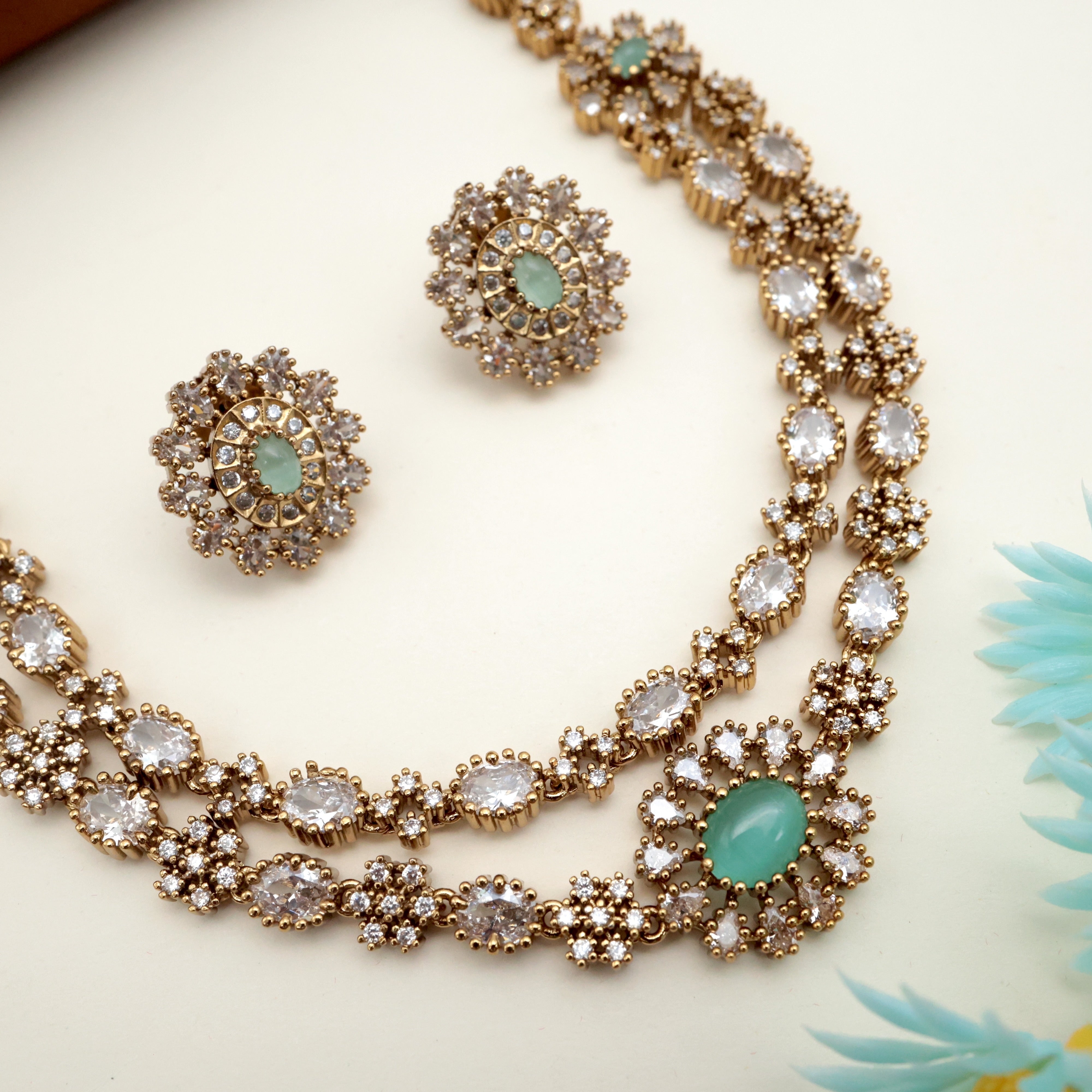 TWO LAYER AD VICTORIAN NECKLACE SET - MINT GREEN