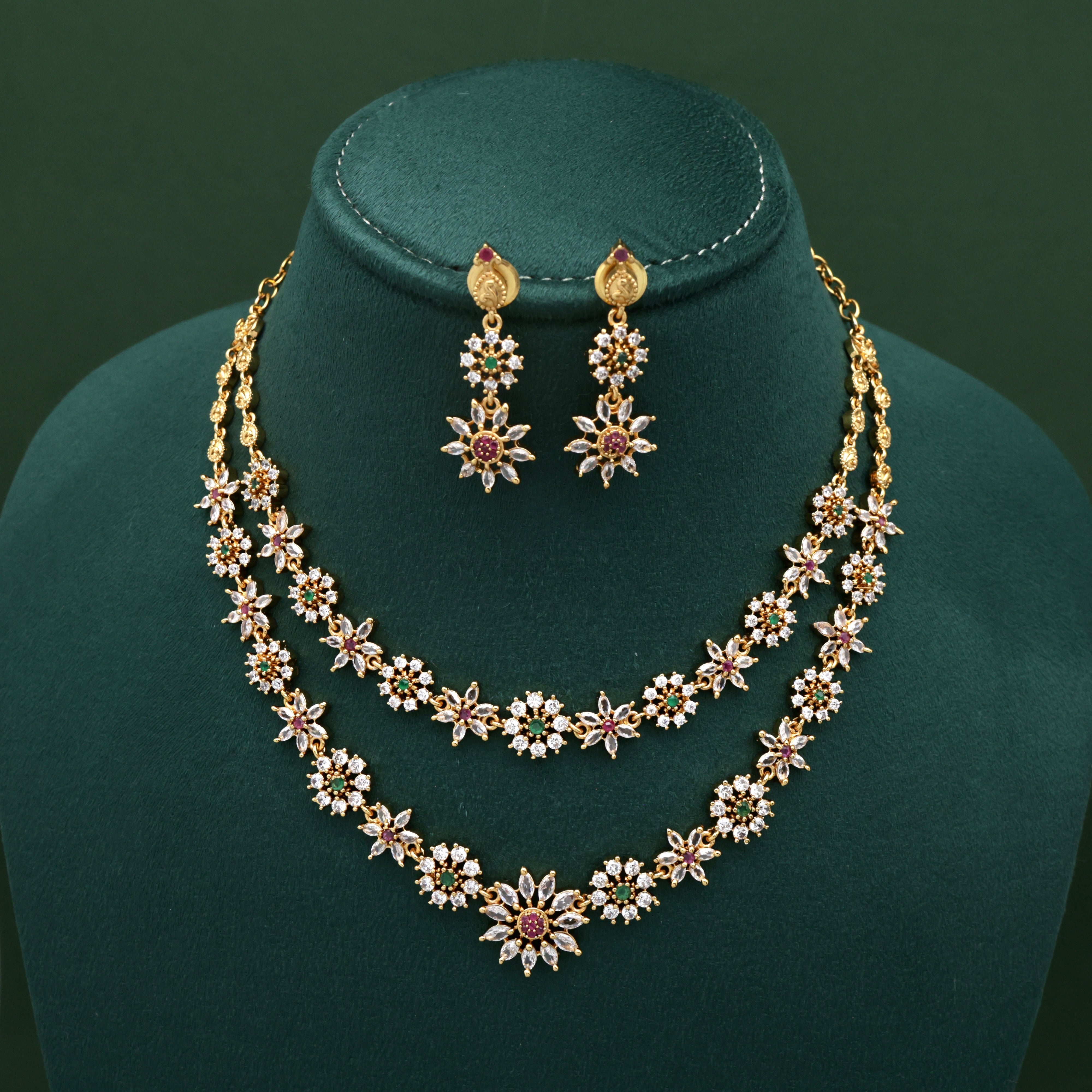 Two Layer AD Diamond Look Star Flower Necklace Set - Multi