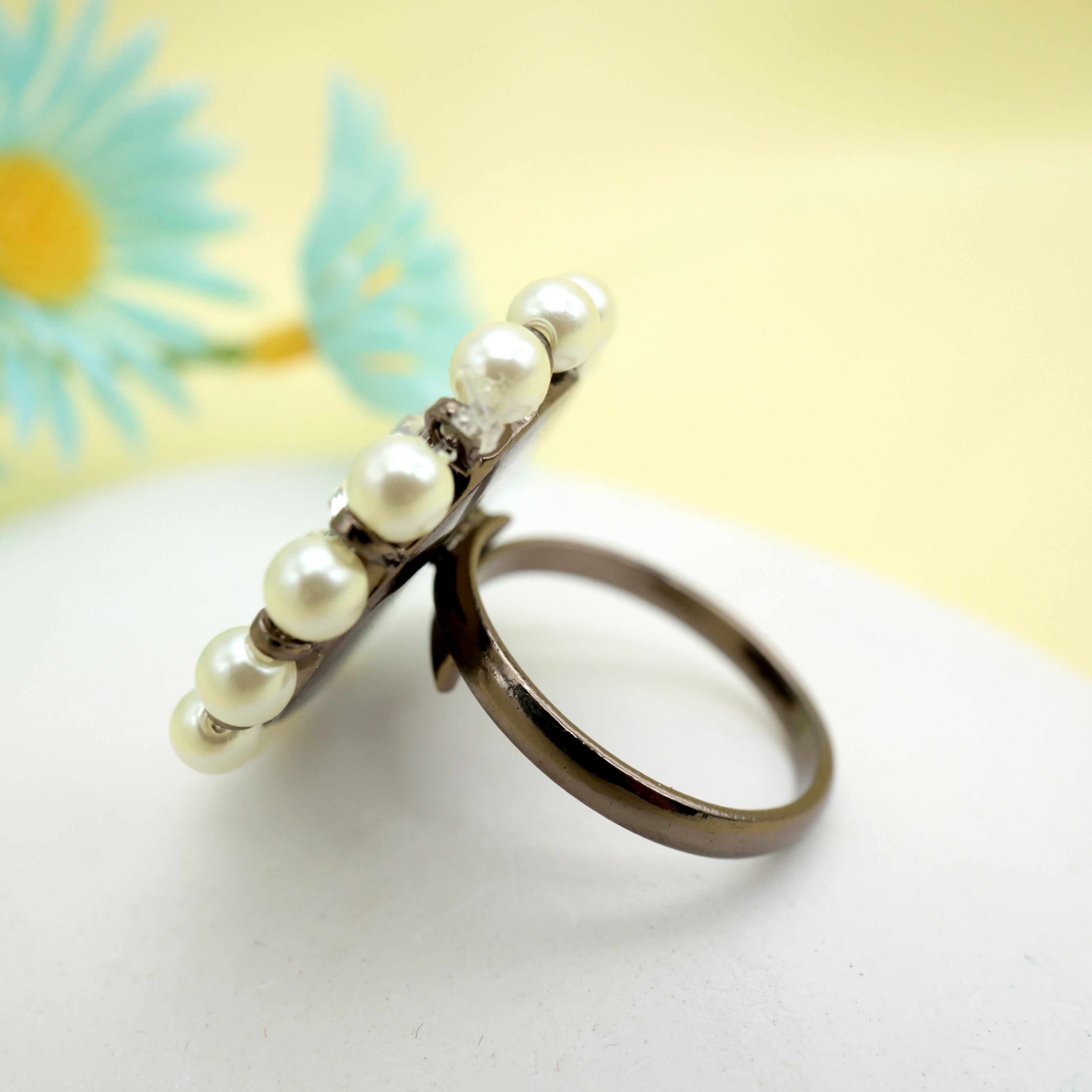 Premium Antique Silver Tone Traditional temple Kemp Round Adjustable Finger Ring