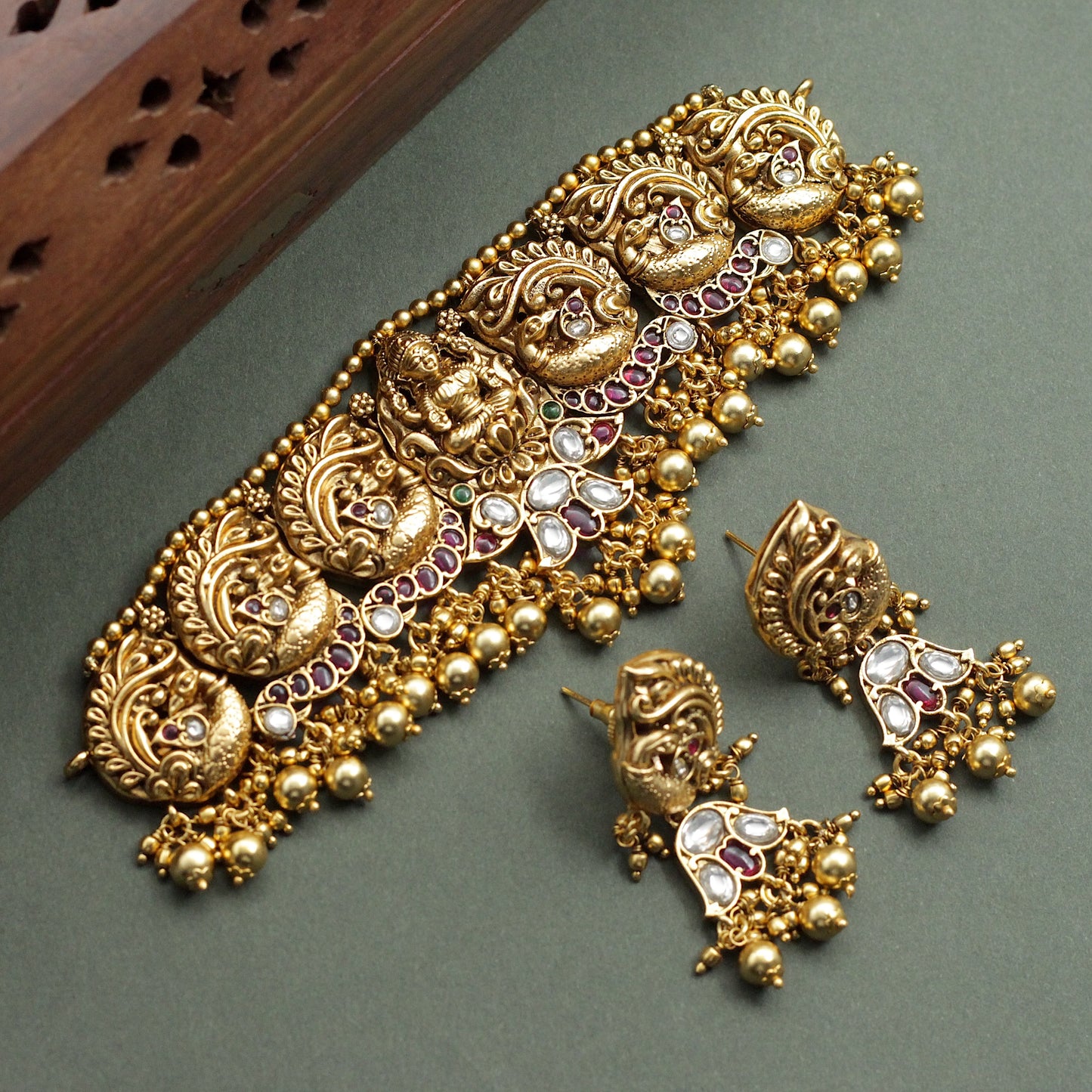 Antique Gold Nagas Peacock Lakshmi Kundan Kemp Bridal High Neck Choker