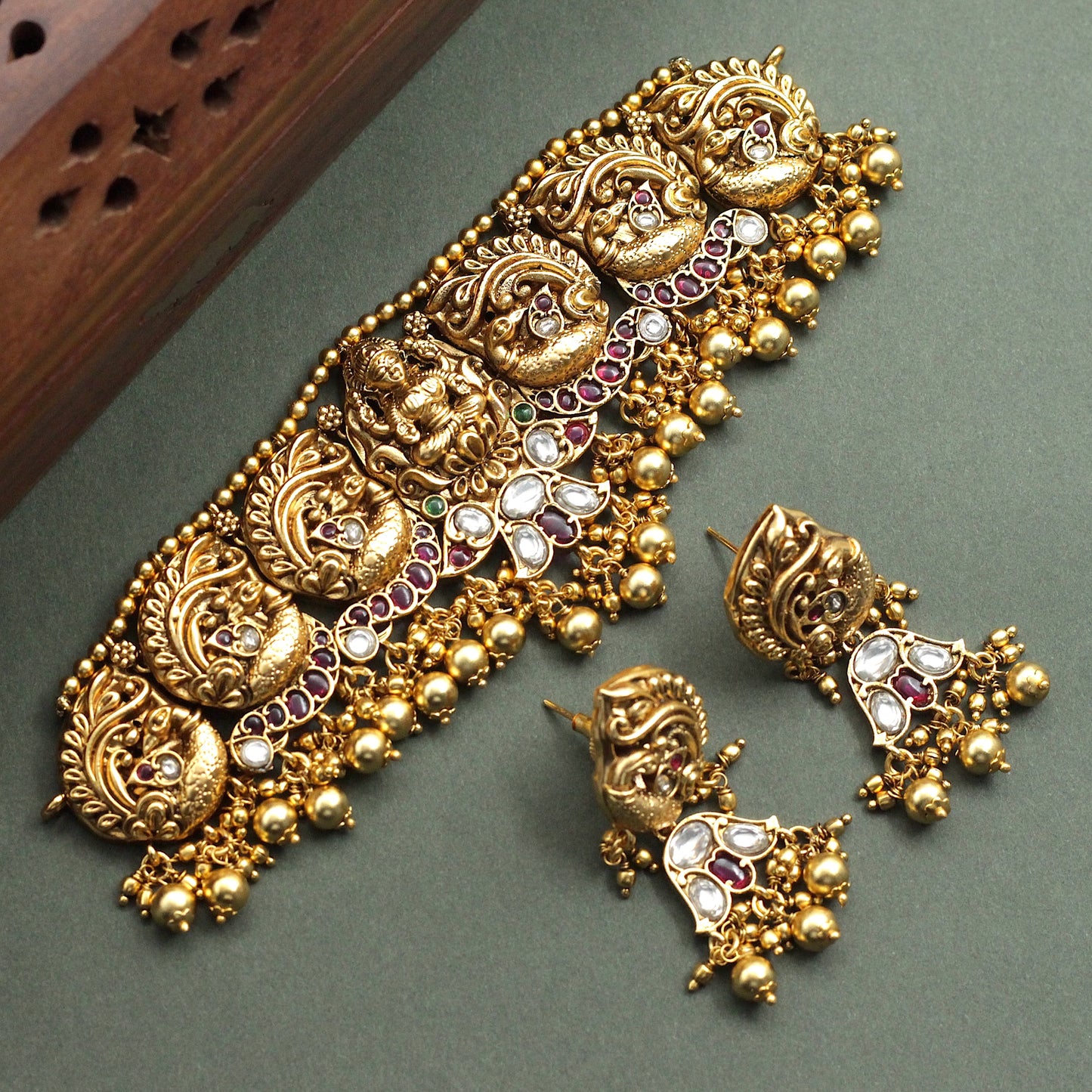 Antique Gold Nagas Peacock Lakshmi Kundan Kemp Bridal High Neck Choker