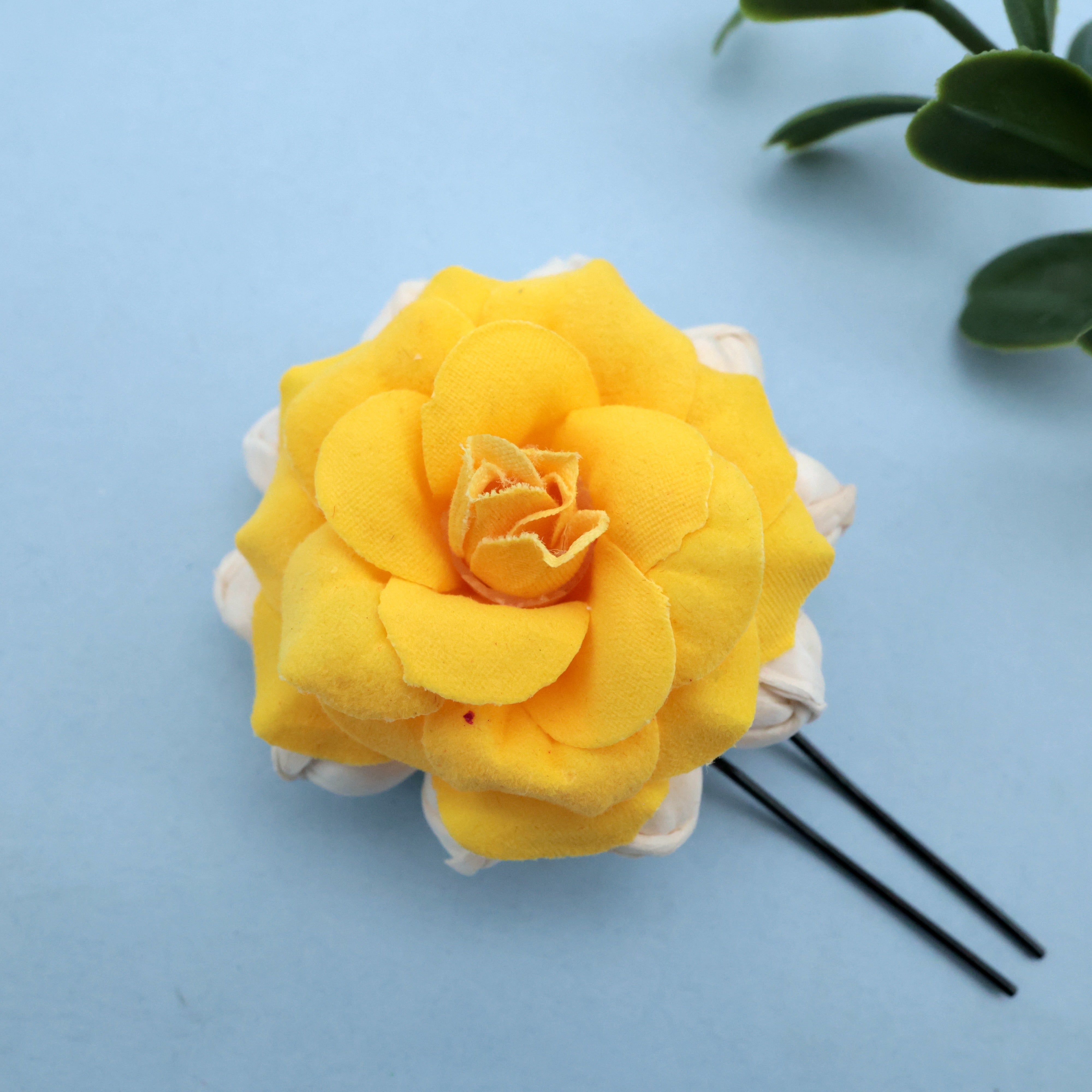 Pack of 9 Handmade Jasmine Rose U Pins