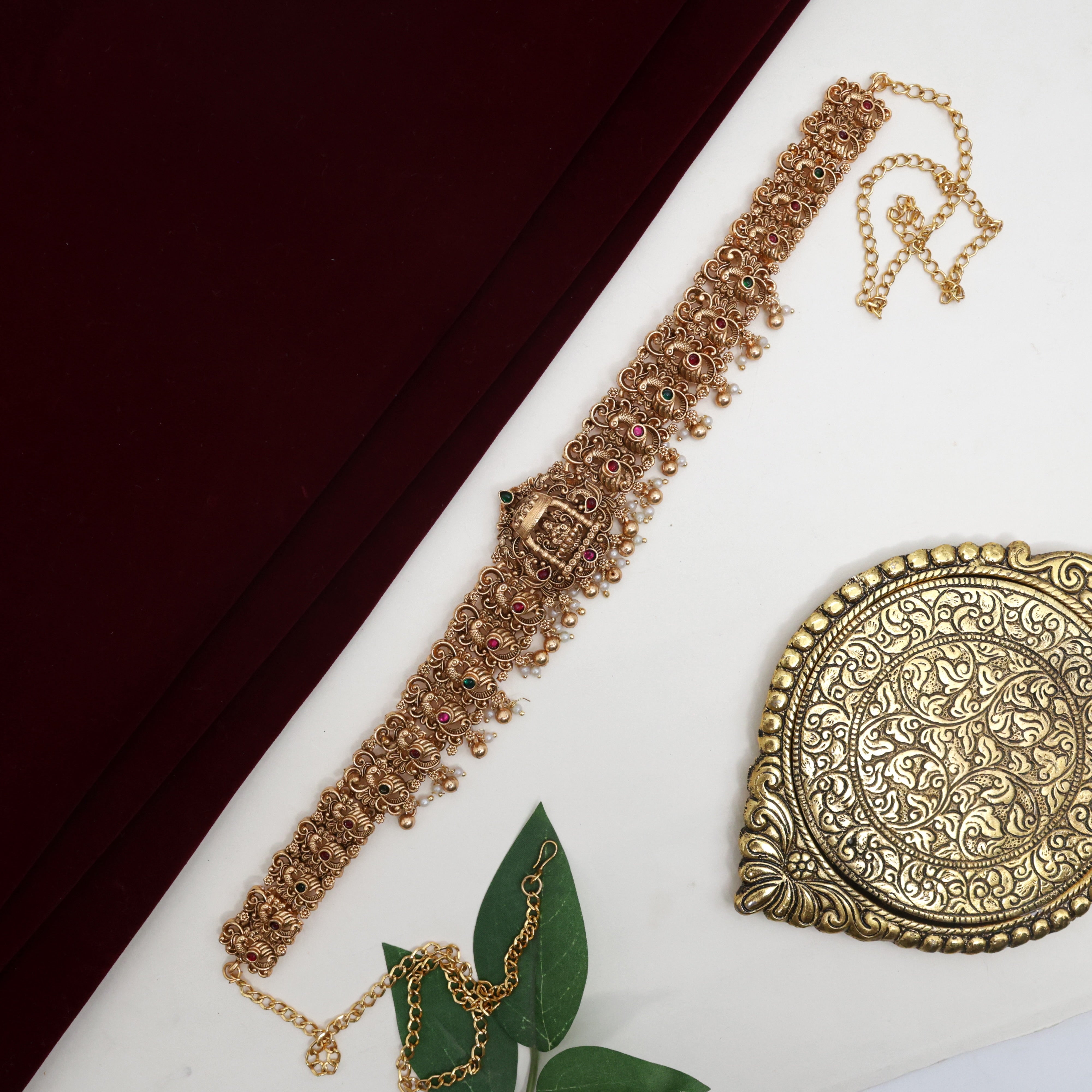 Budget Friendly Antique Kemp Mahalakshmi Temple Mantap Full Bridal Set