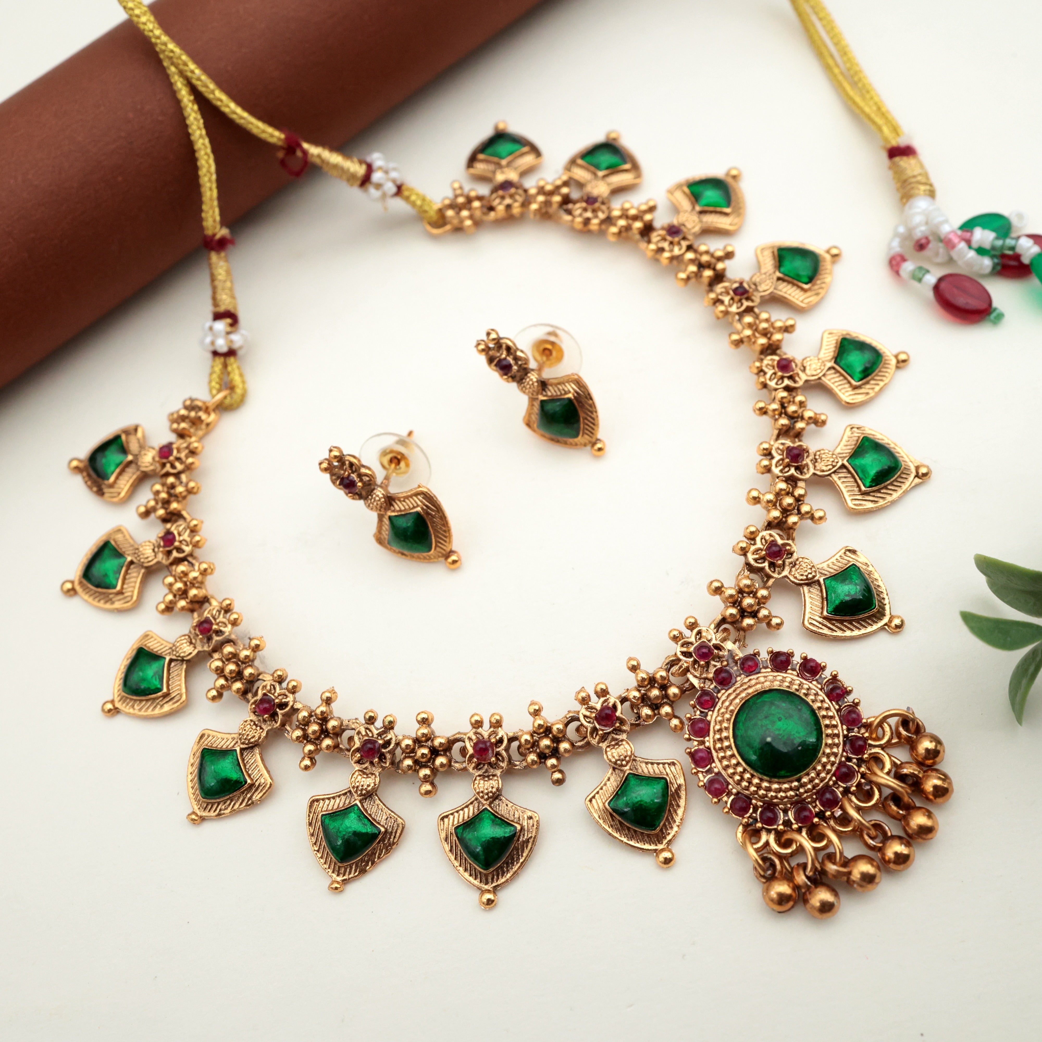 Antique Matte Palakka Necklace Set