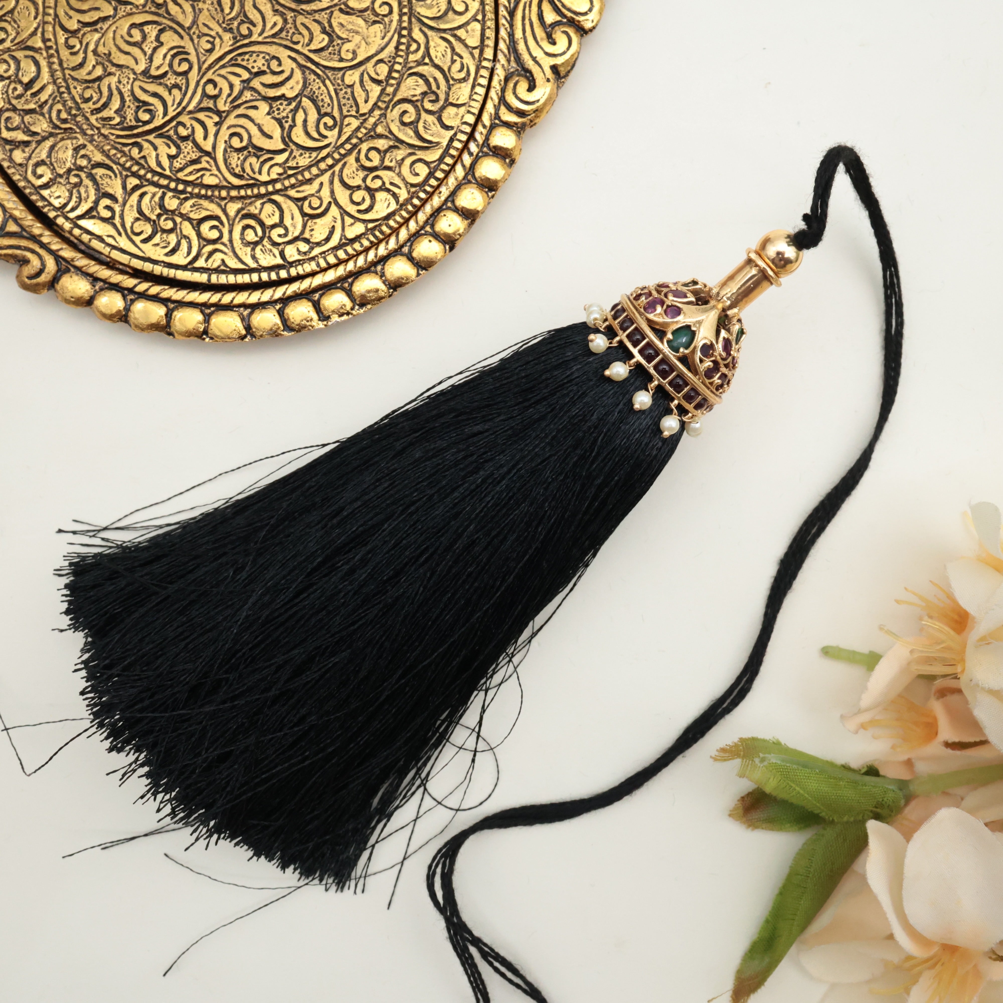 Premium South Indian Kemp Flower Bridal Jada Kunjalam / Jada Koppulu Hair Accessory