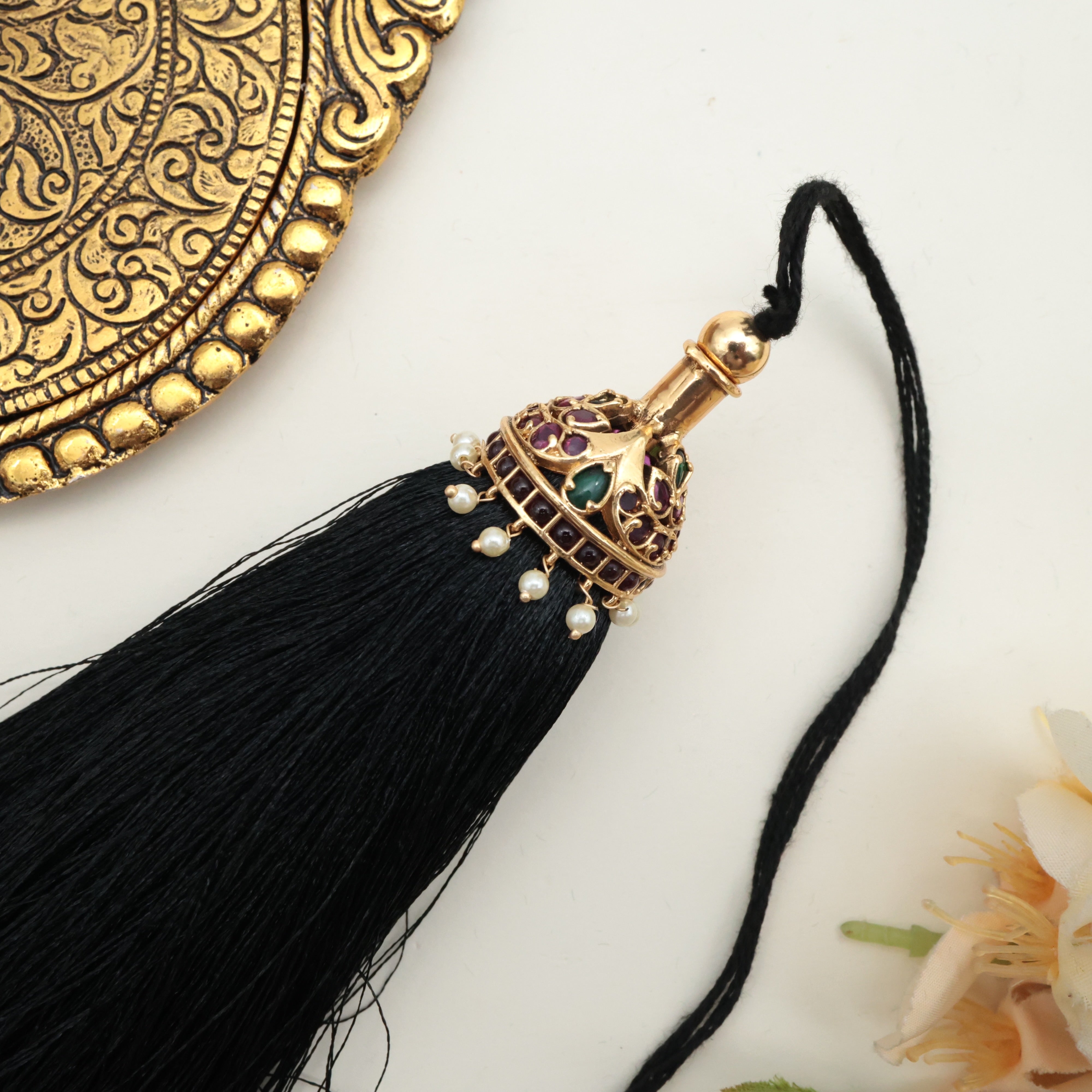 Premium South Indian Kemp Flower Bridal Jada Kunjalam / Jada Koppulu Hair Accessory