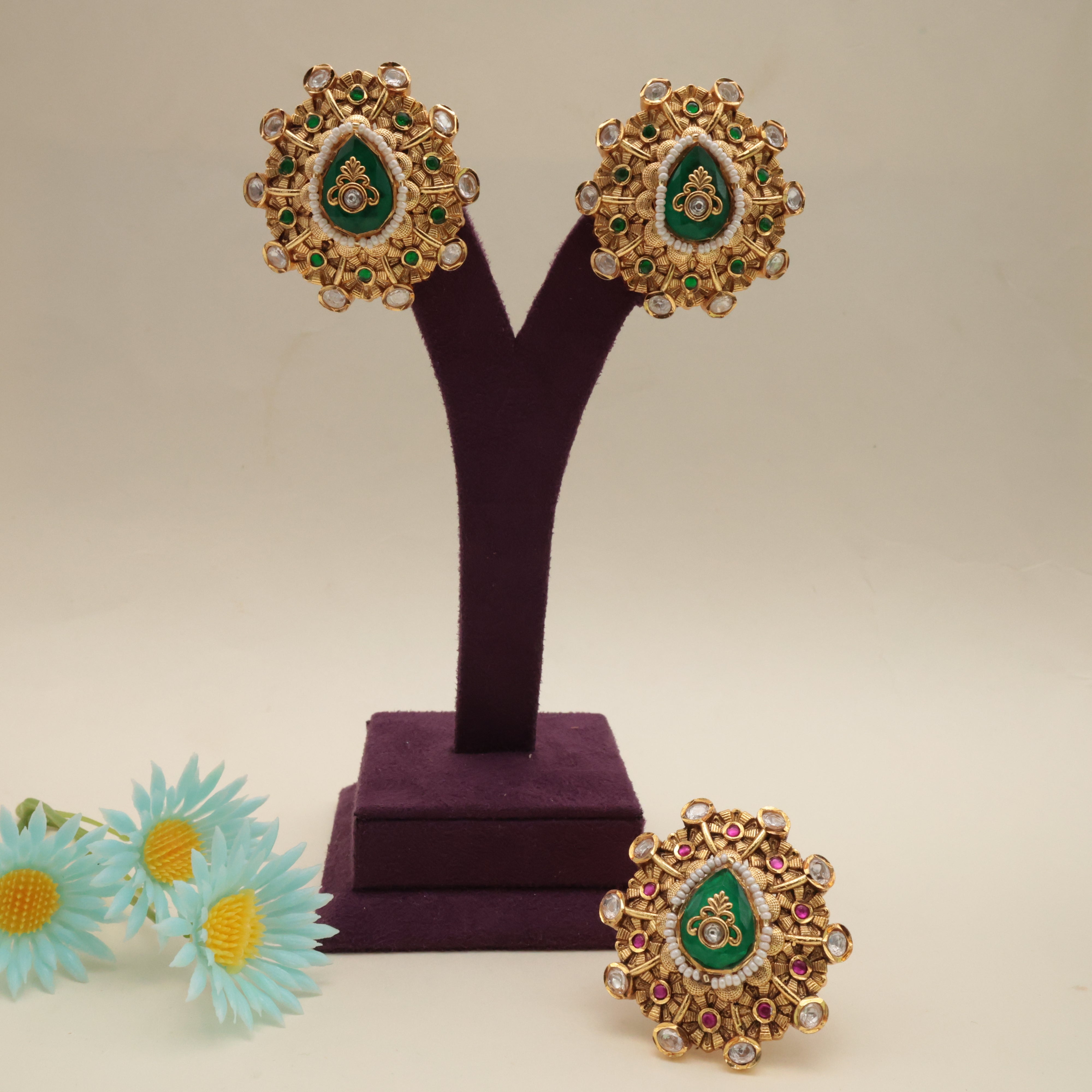 PREMIUM MOISSANITE JADAU KUNDAN DESIGNER EARRINGS WITH MATCHING ADJUSTABLE FINGER RING - EMERALD