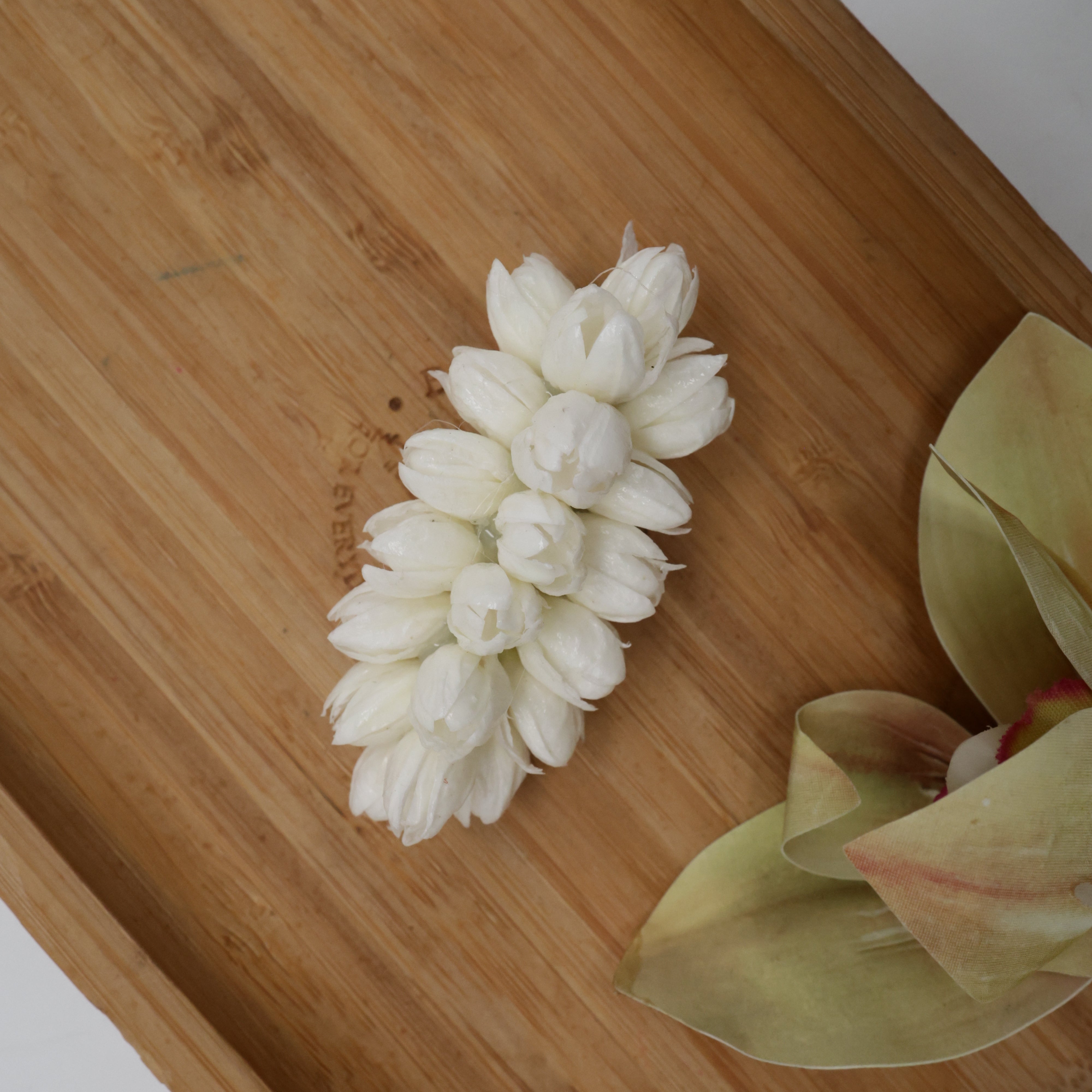 Thick Paper Based Bloomed Buds Jasmine French Barrette Hair Clip For Women