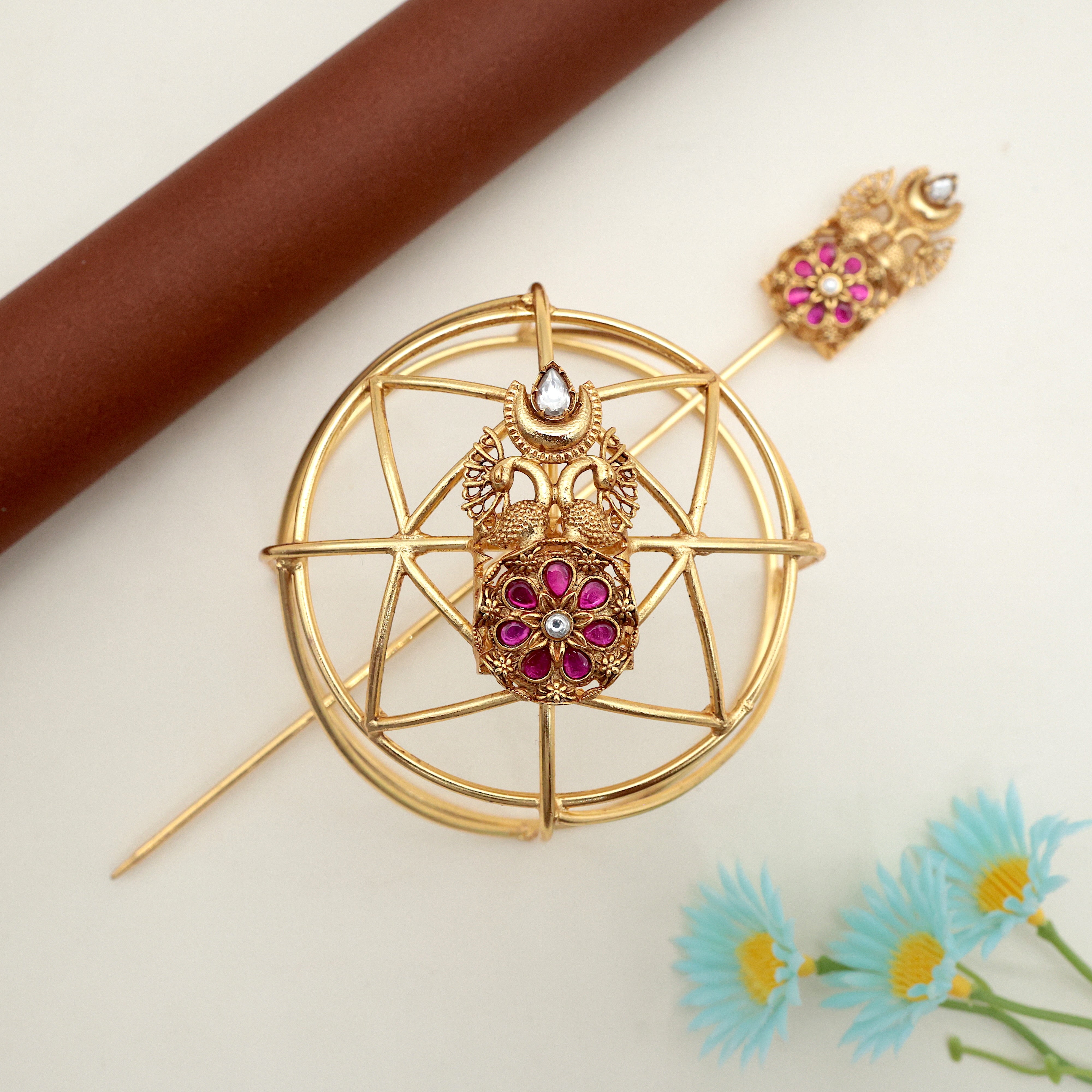 JADAU KUNDAN RETTAPAKSHI FLOWER HAIR BUN HOLDER - RUBY & WHITE - BUN CAGE HAIR ACCESSORY FOR WOMEN