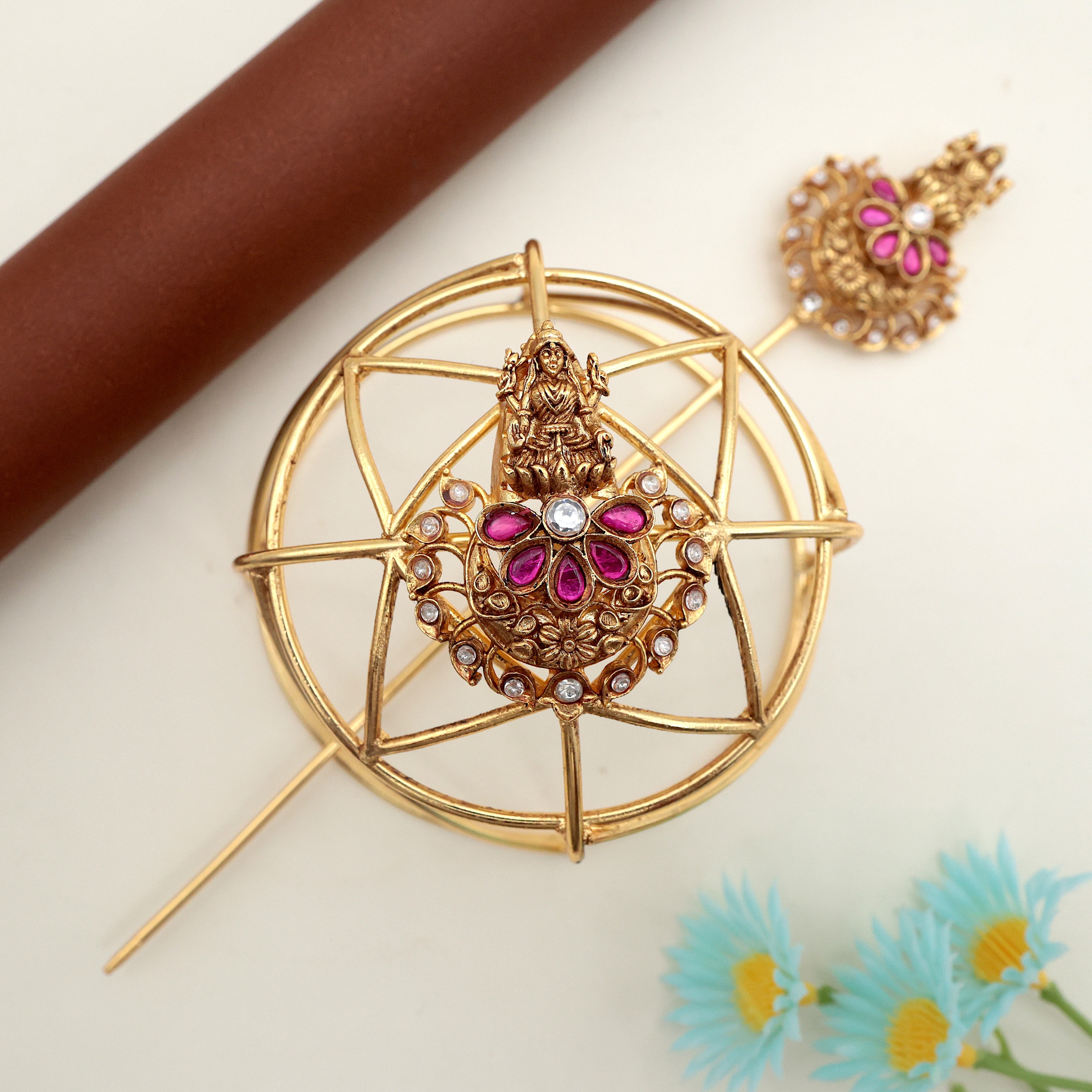 JADAU KUNDAN MAHALAKSHMI HAIR BUN HOLDER - RED & WHITE - BUN CAGE HAIR ACCESSORY FOR WOMEN