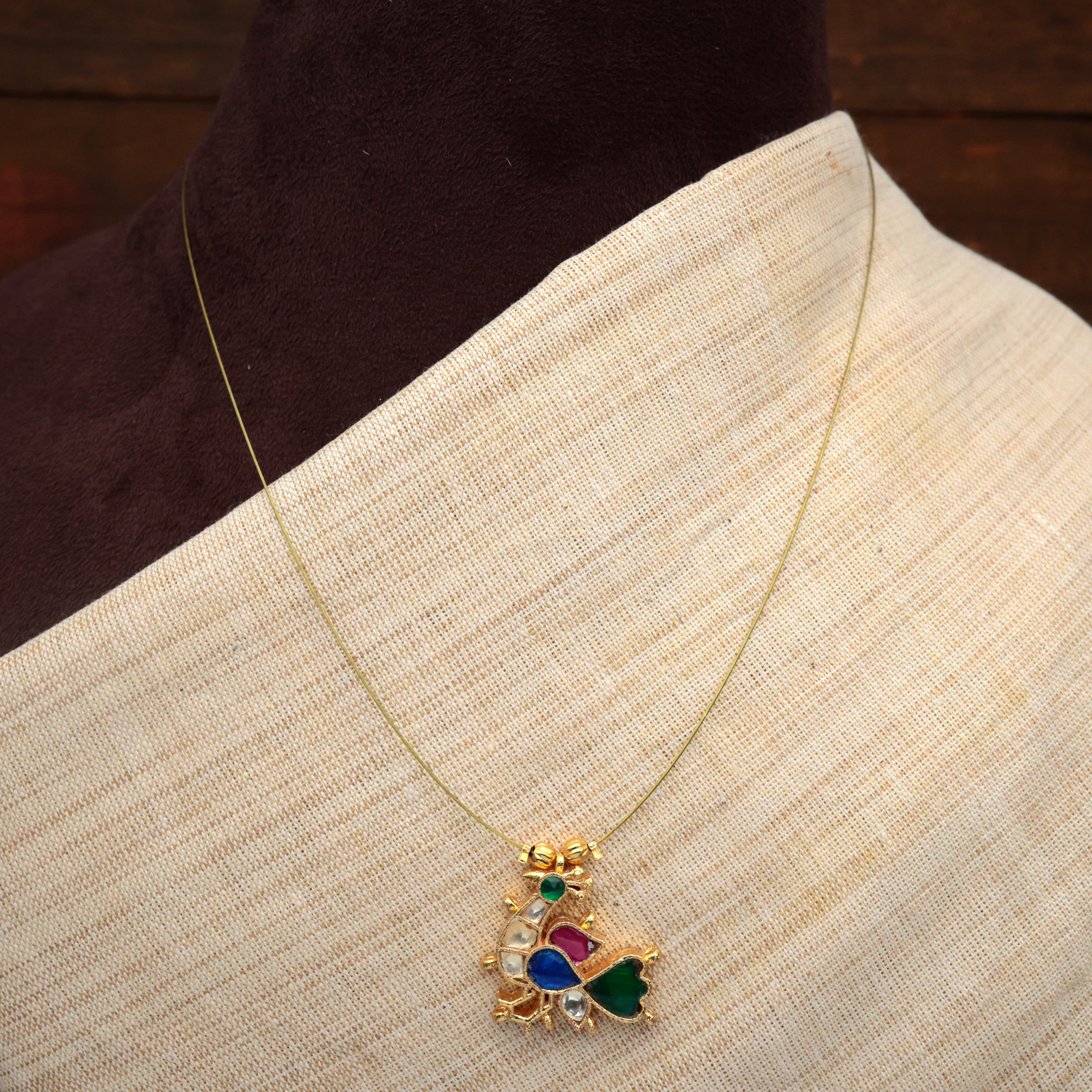 PEACOCK- HANDMADE PREMIUM PACHI KUNDAN INVISIBLE NECKLACE