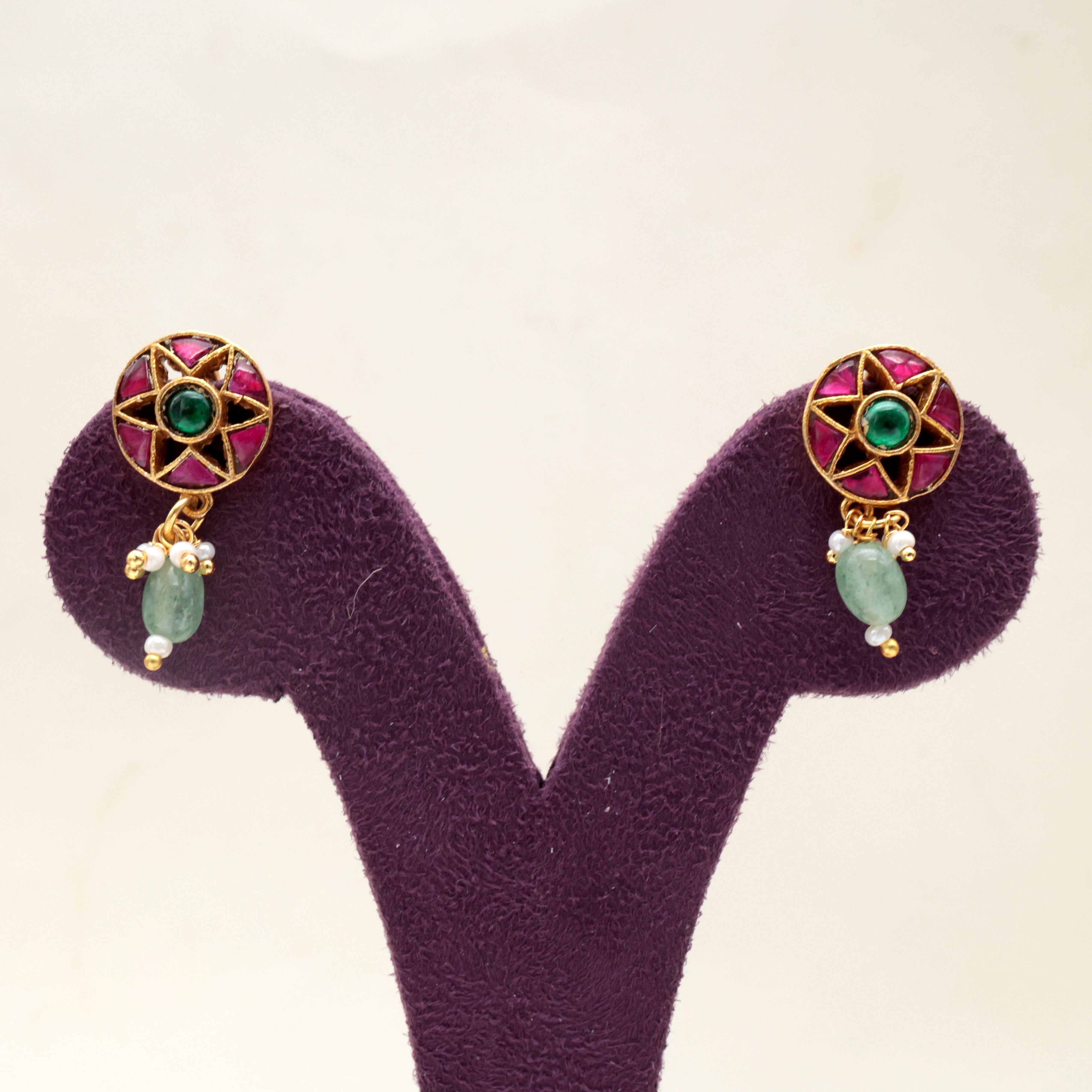 Premium Jadau Kundan Star Flower Press On Bugadi Earrings With Pearl Accents