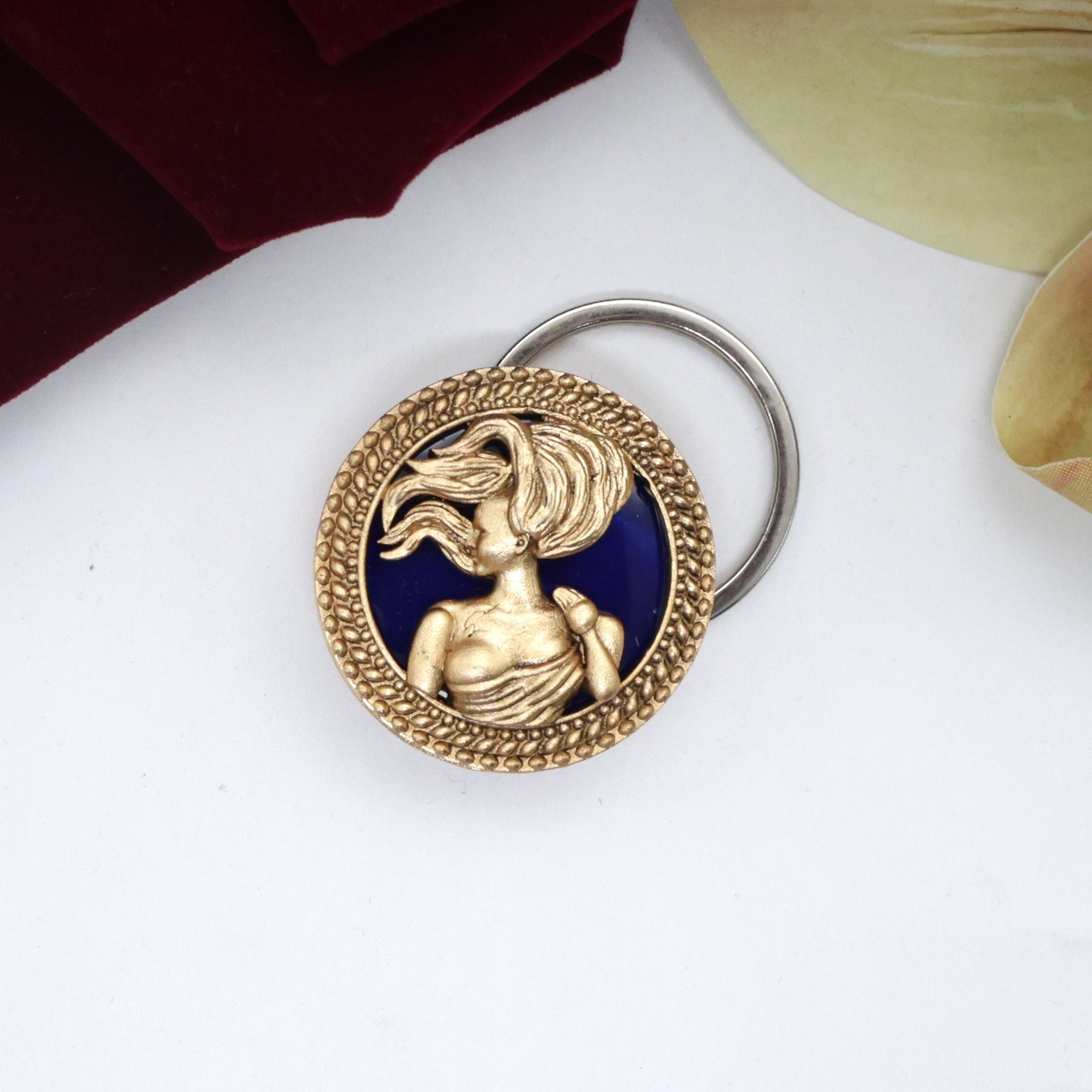 Gold Look Zodiac Signs Magnetic Brooch