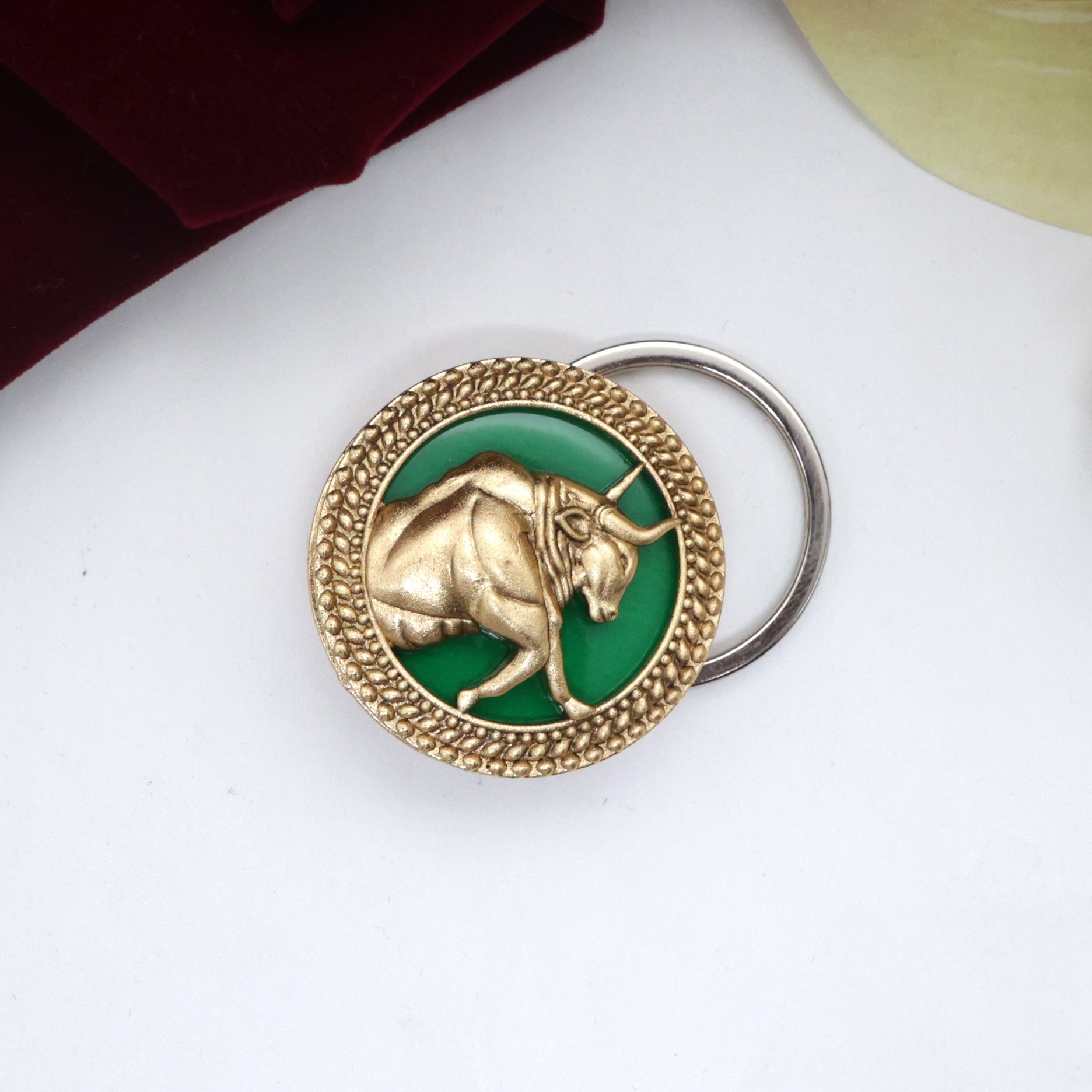 Gold Look Zodiac Signs Magnetic Brooch