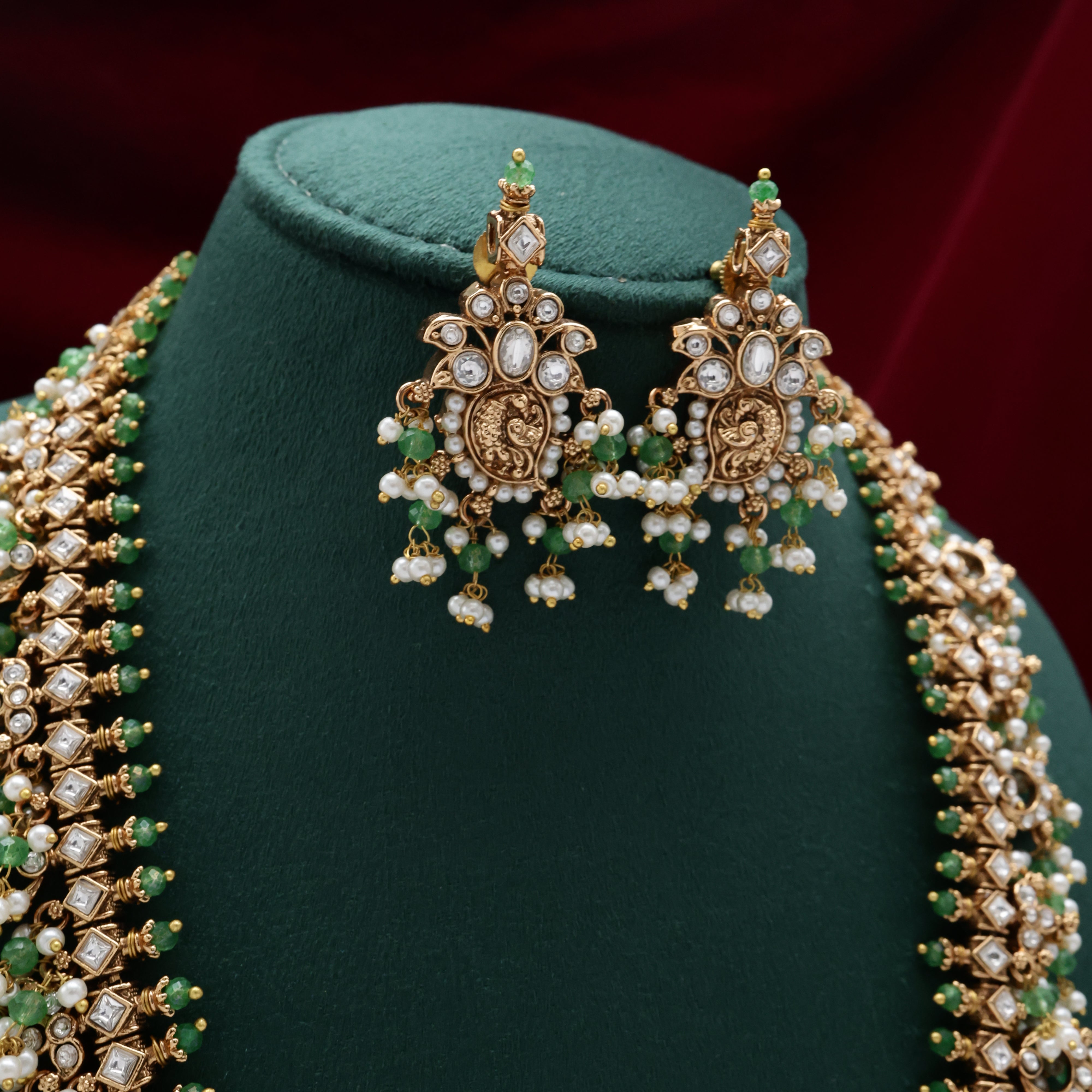 PREMIUM KEMP & KUNDAN STONES BRIDAL GUTTAPUSALU HAARAM SET - Diamond White