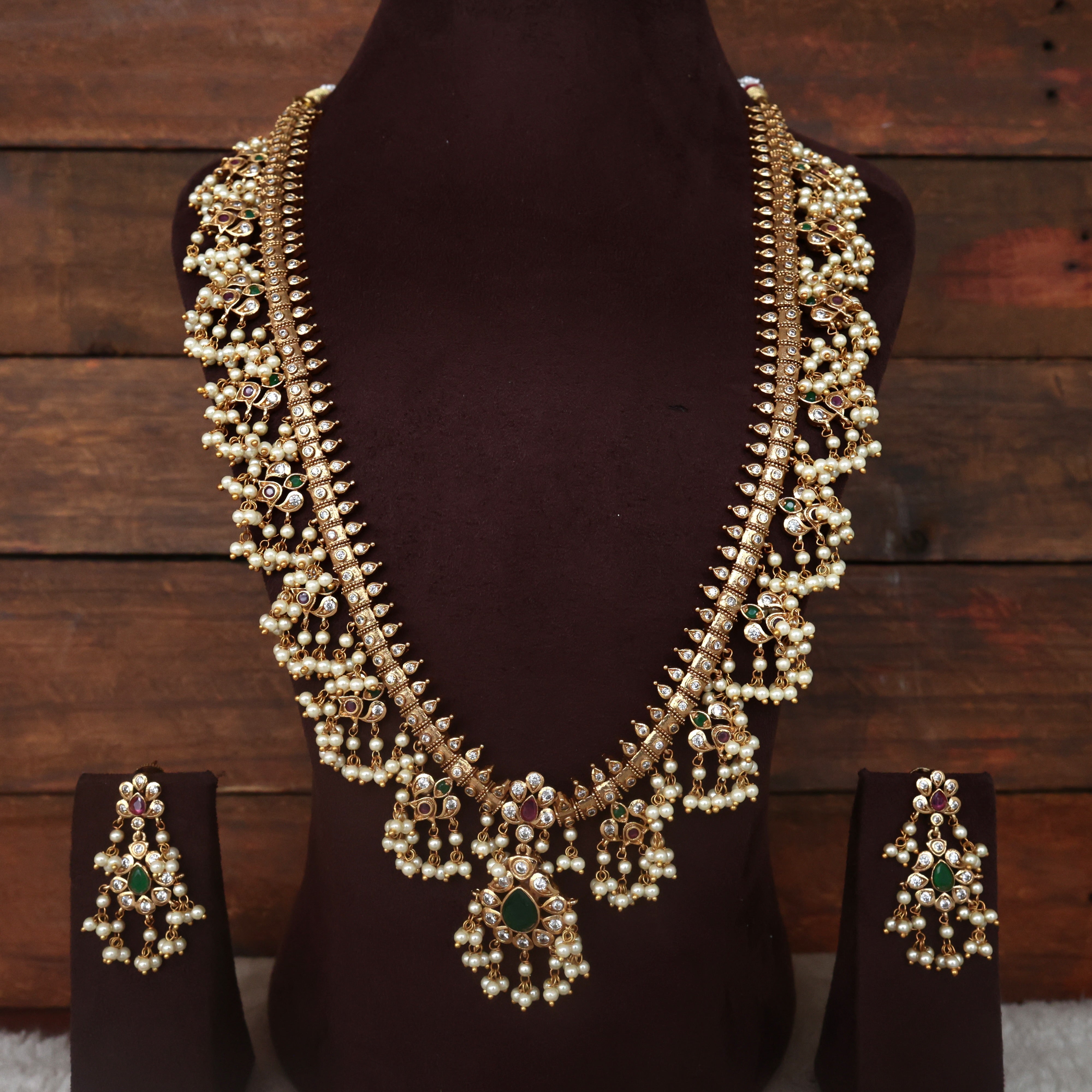 Premium Long Classic Guttapusalu Bridal Haaram Set - Green & Ruby