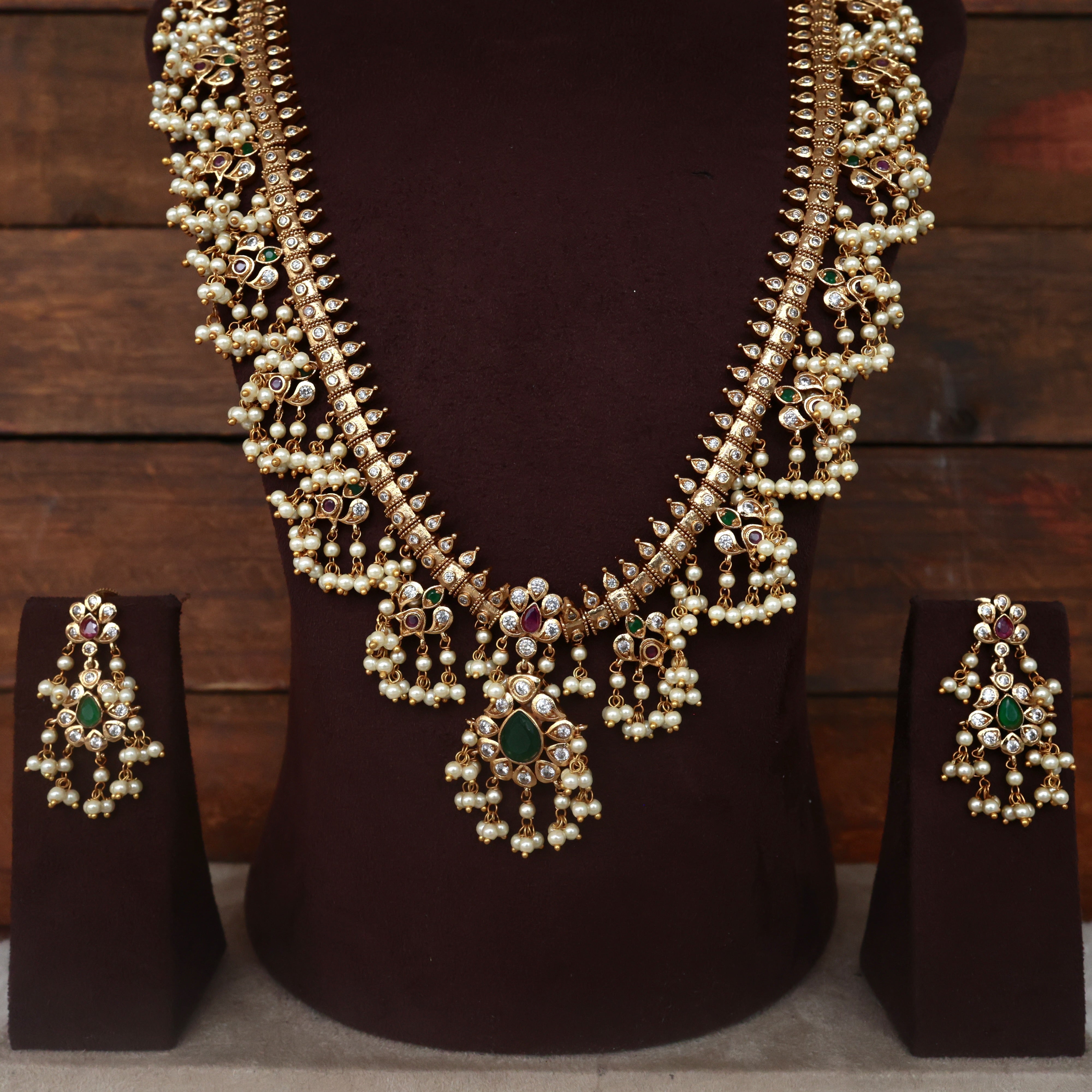 Premium Long Classic Guttapusalu Bridal Haaram Set - Green & Ruby