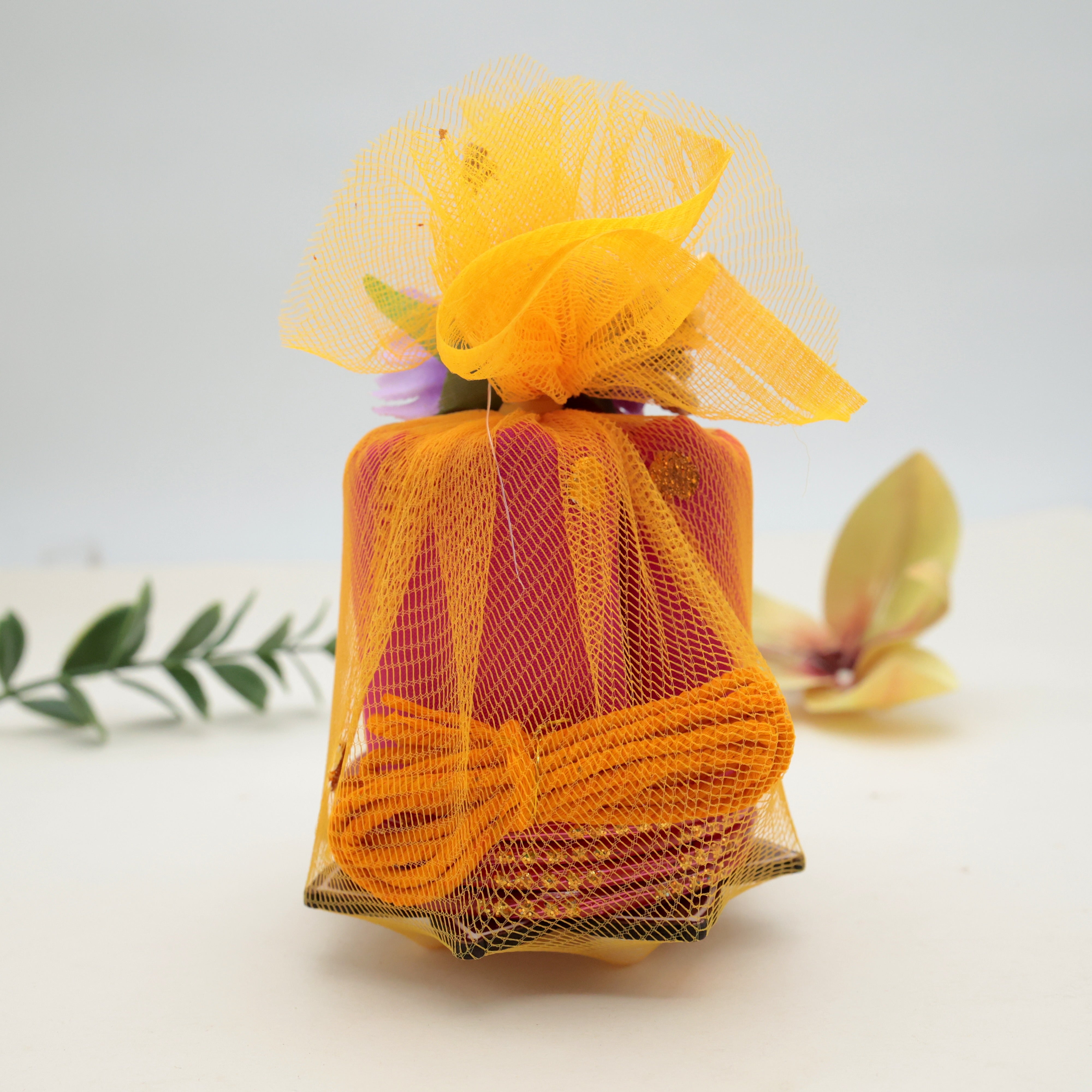 SPECIAL PUJA RETURN GIFT COMBO SET (ASSORTED COLOURS)