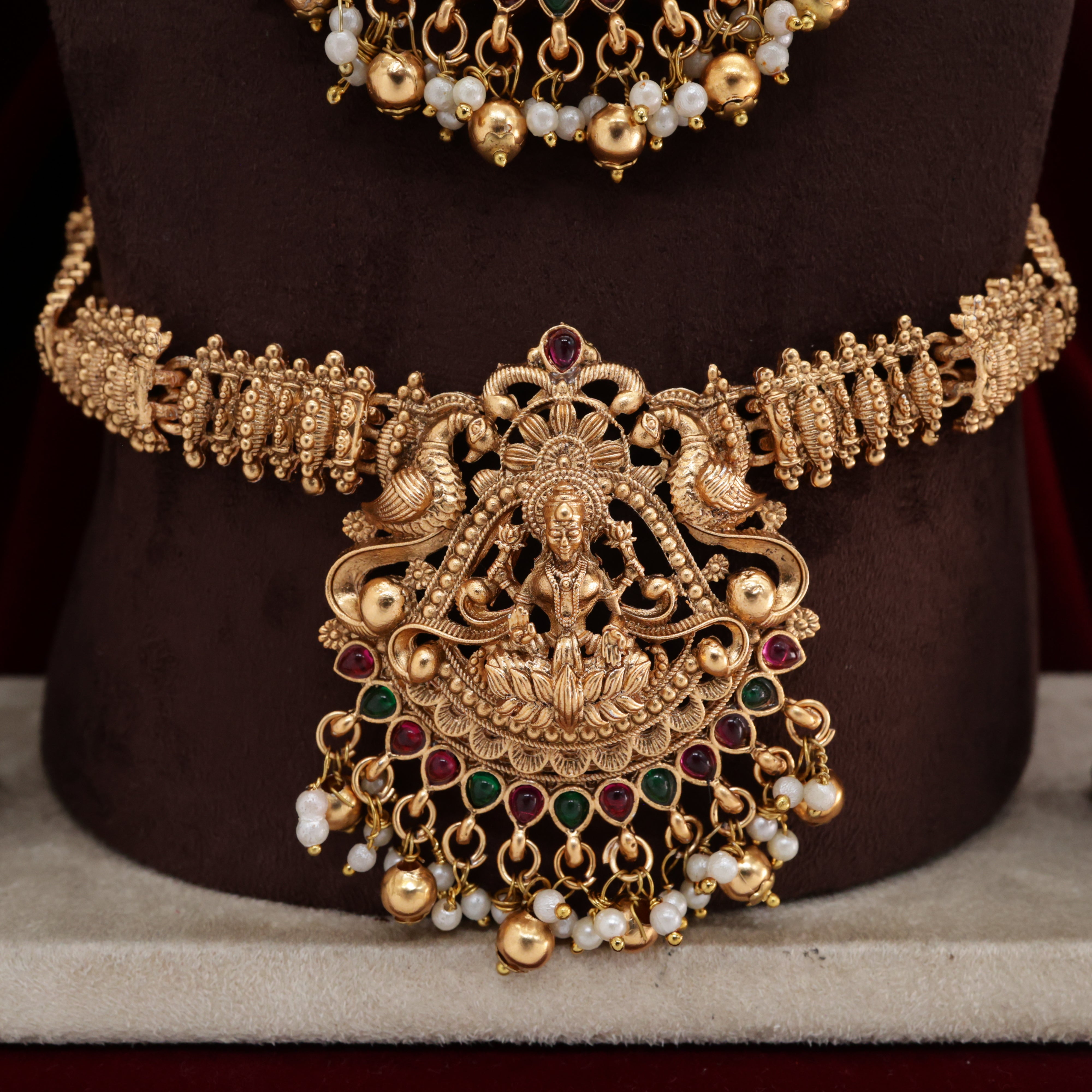Budget Friendly Antique Lakshmi Devi Kemp Bridal Combo Set