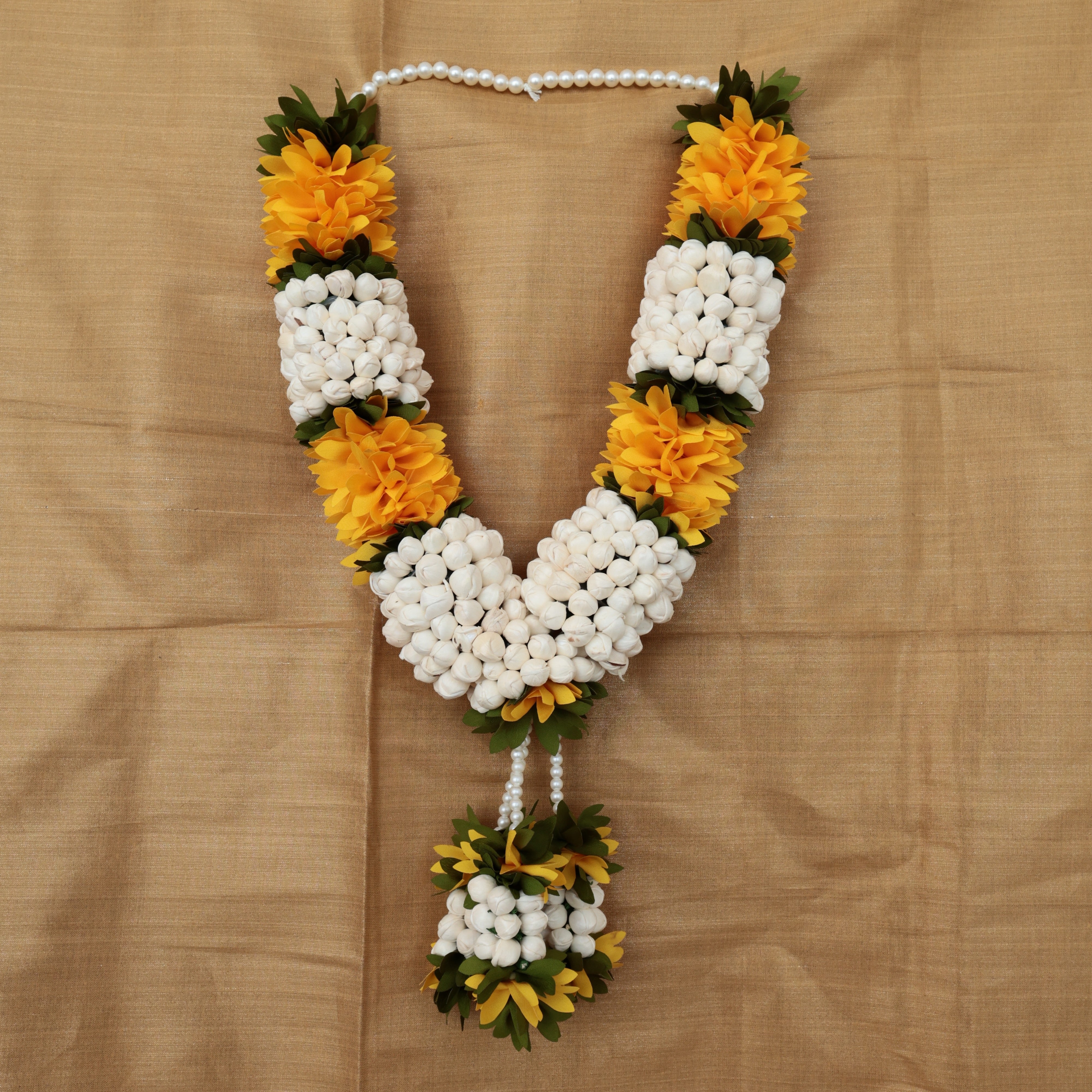 Reusable Malli Pichi Maalai/Garland - 1 Feet Garland - Mango Yellow & White