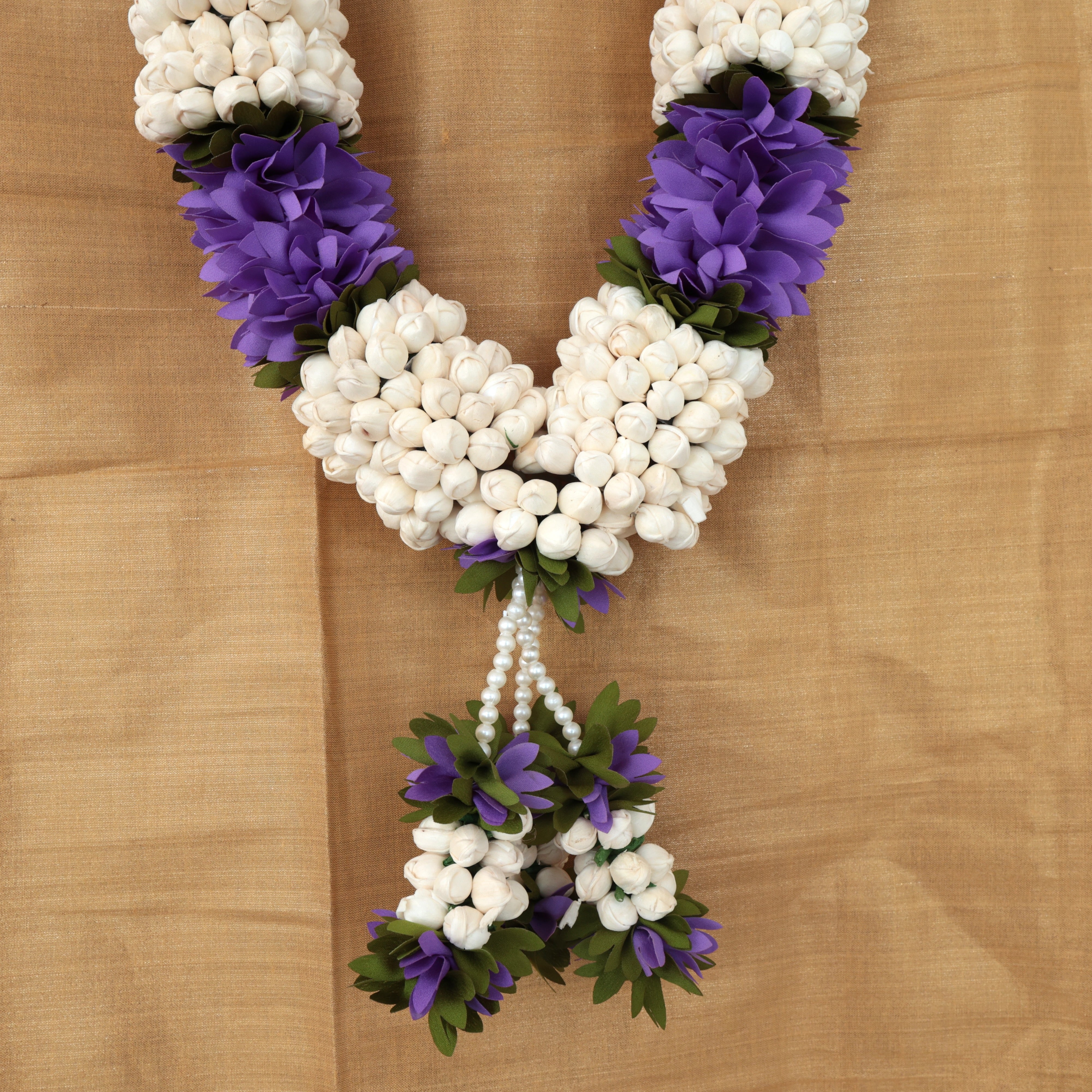 Reusable Malli Pichi Maalai/Garland - 1 Feet Garland - Violet & White