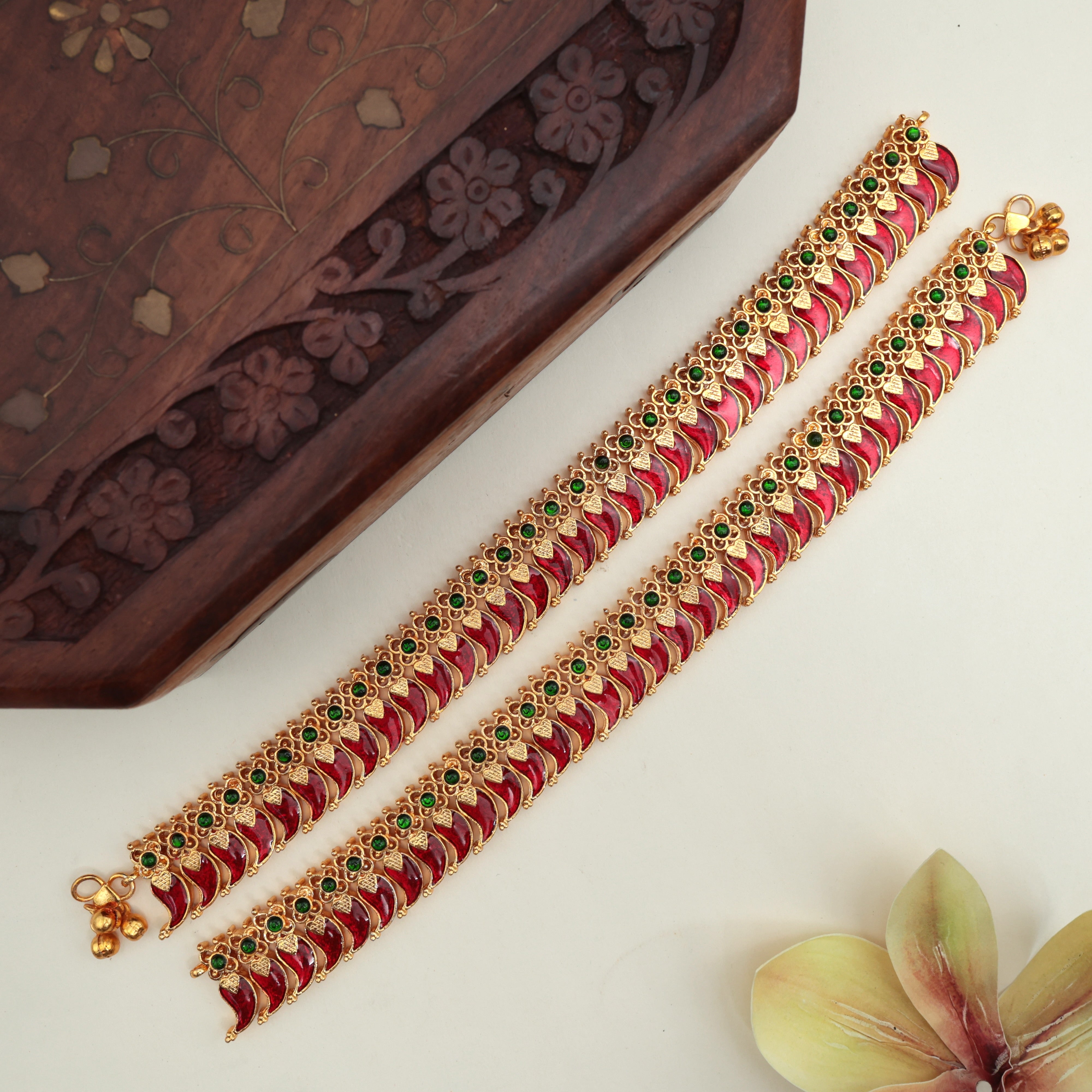 Traditional Kemp Palakka Mango Anklets - 10.5 Inches - Red