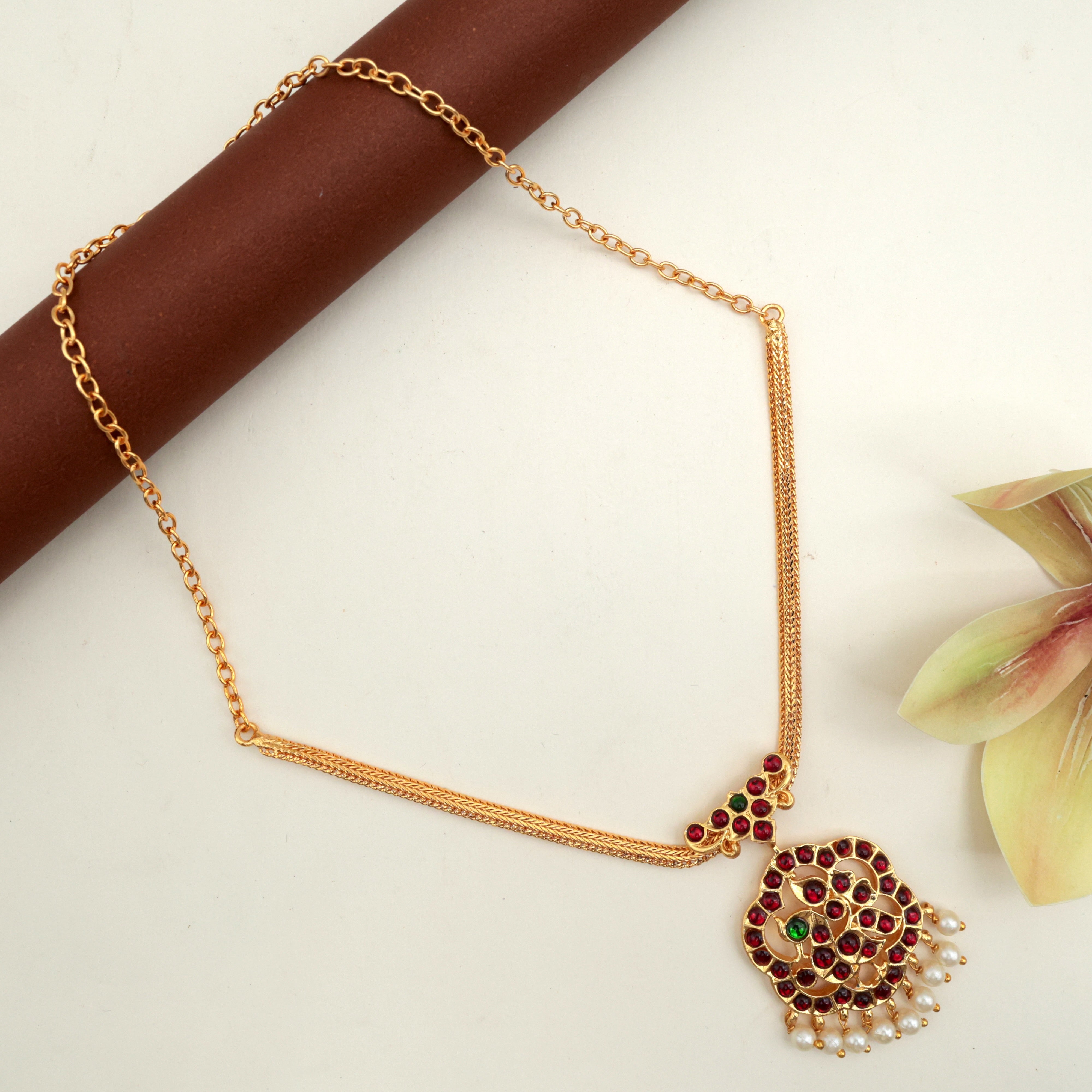 Gold Tone Flower Annam Traditional Kemp Pendant Attigai Necklace