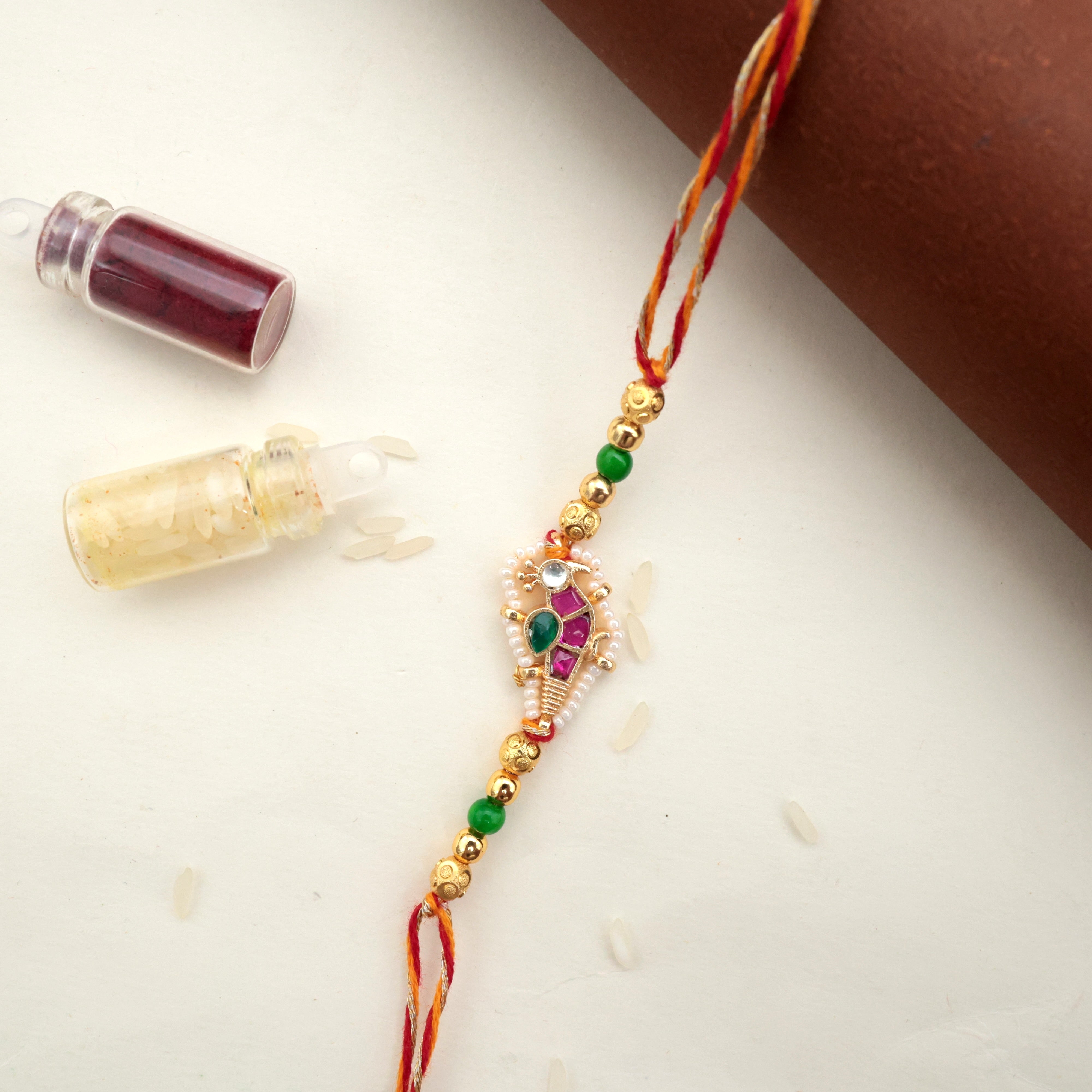 Handmade Premium & Divine Pachi Kundan Rakhi - Chidiyaan