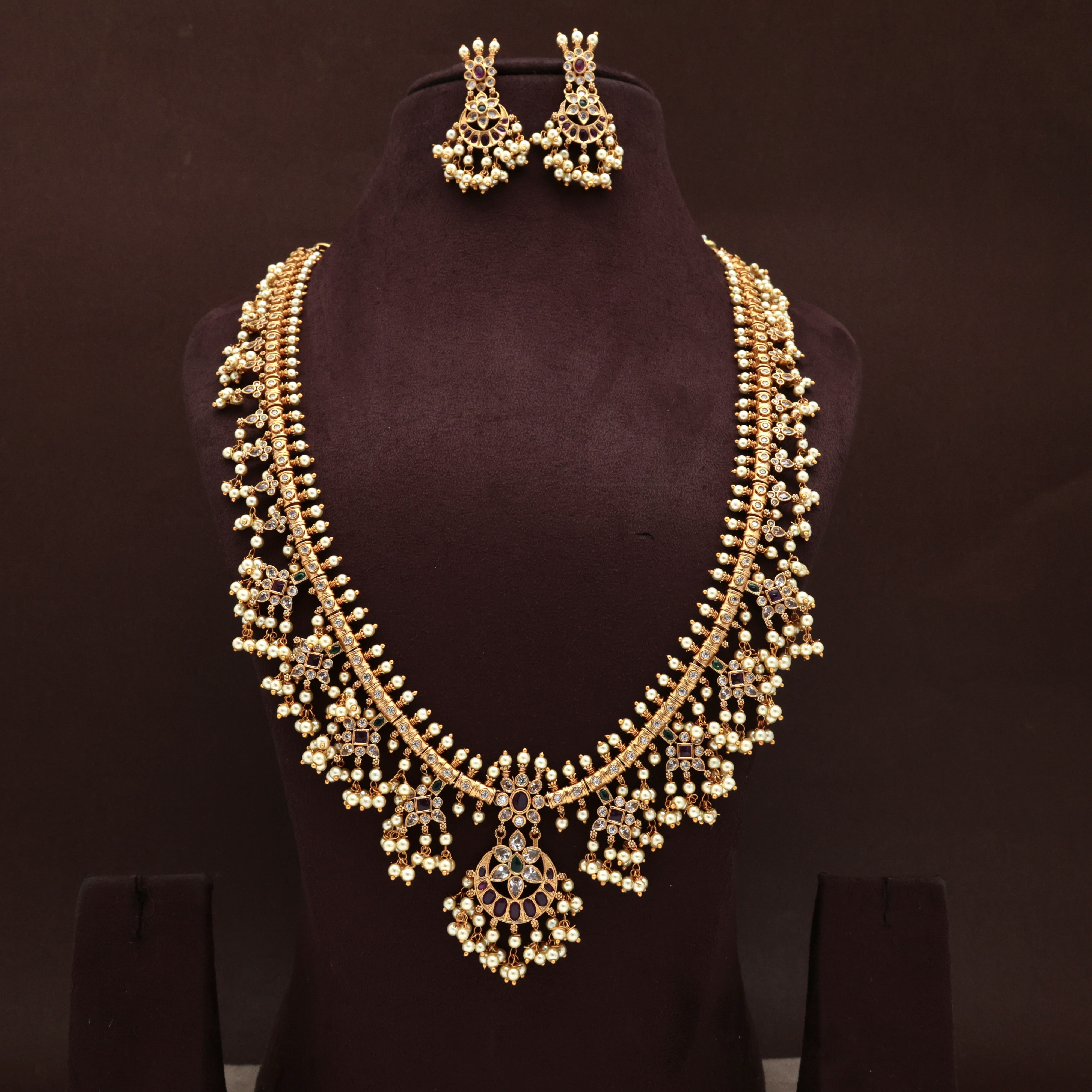 Antique Gold Chaand Flower AD Bidal Guttapusalu Haaram