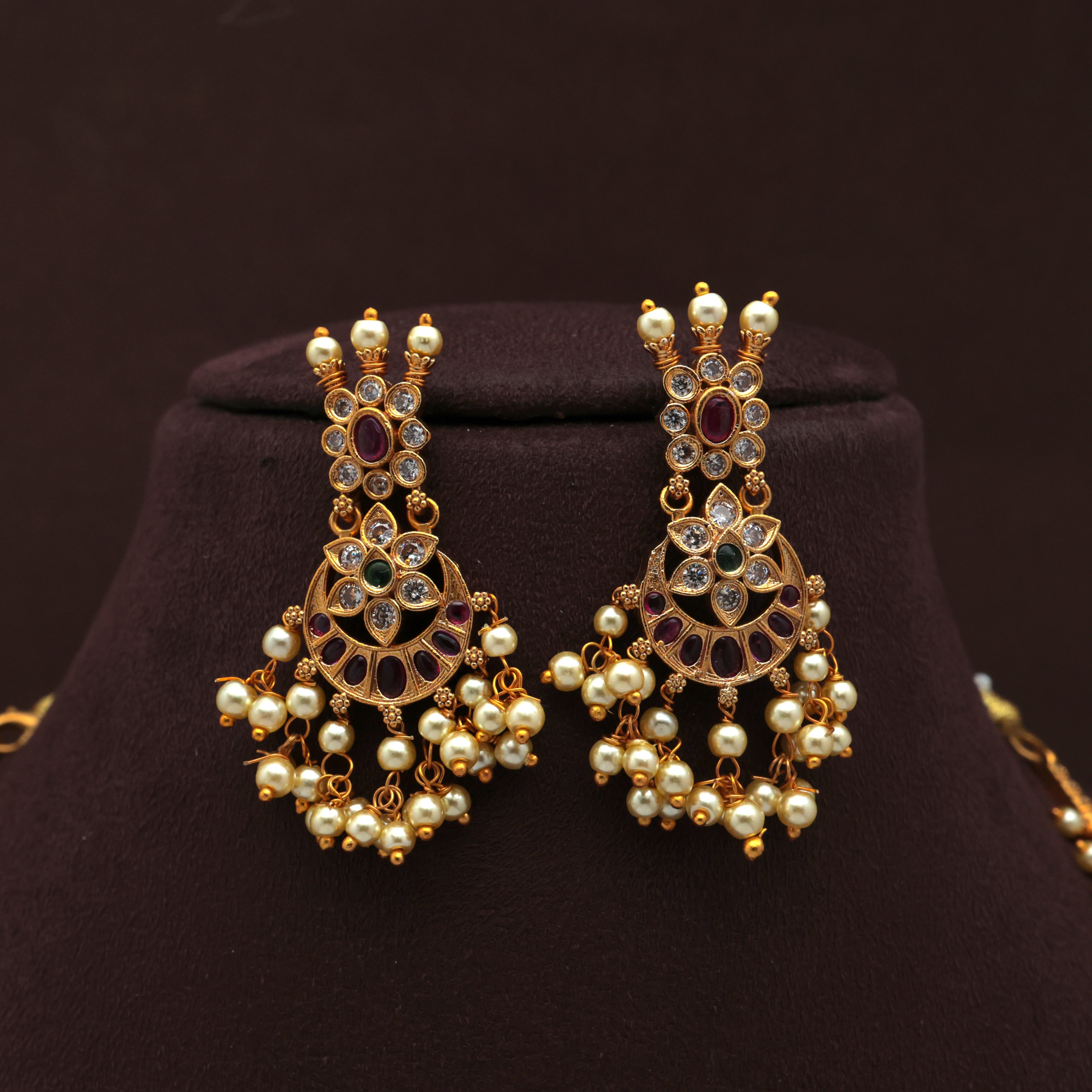 Antique Gold Chaand Flower AD Bidal Guttapusalu Haaram