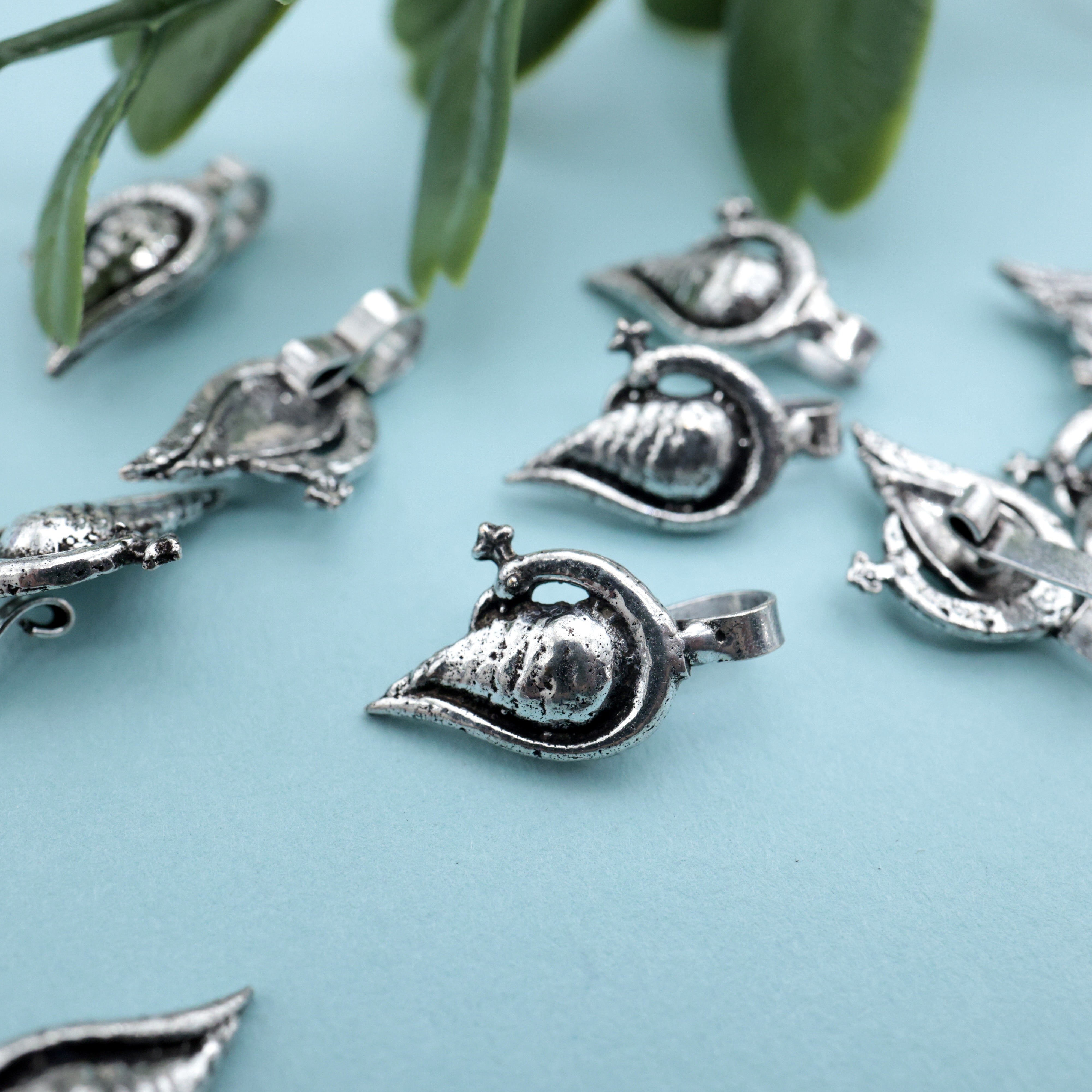 German Silver Oxidised Mor Clip On Nosepin - German Silver Nose Pins For Non-Pierced Nose