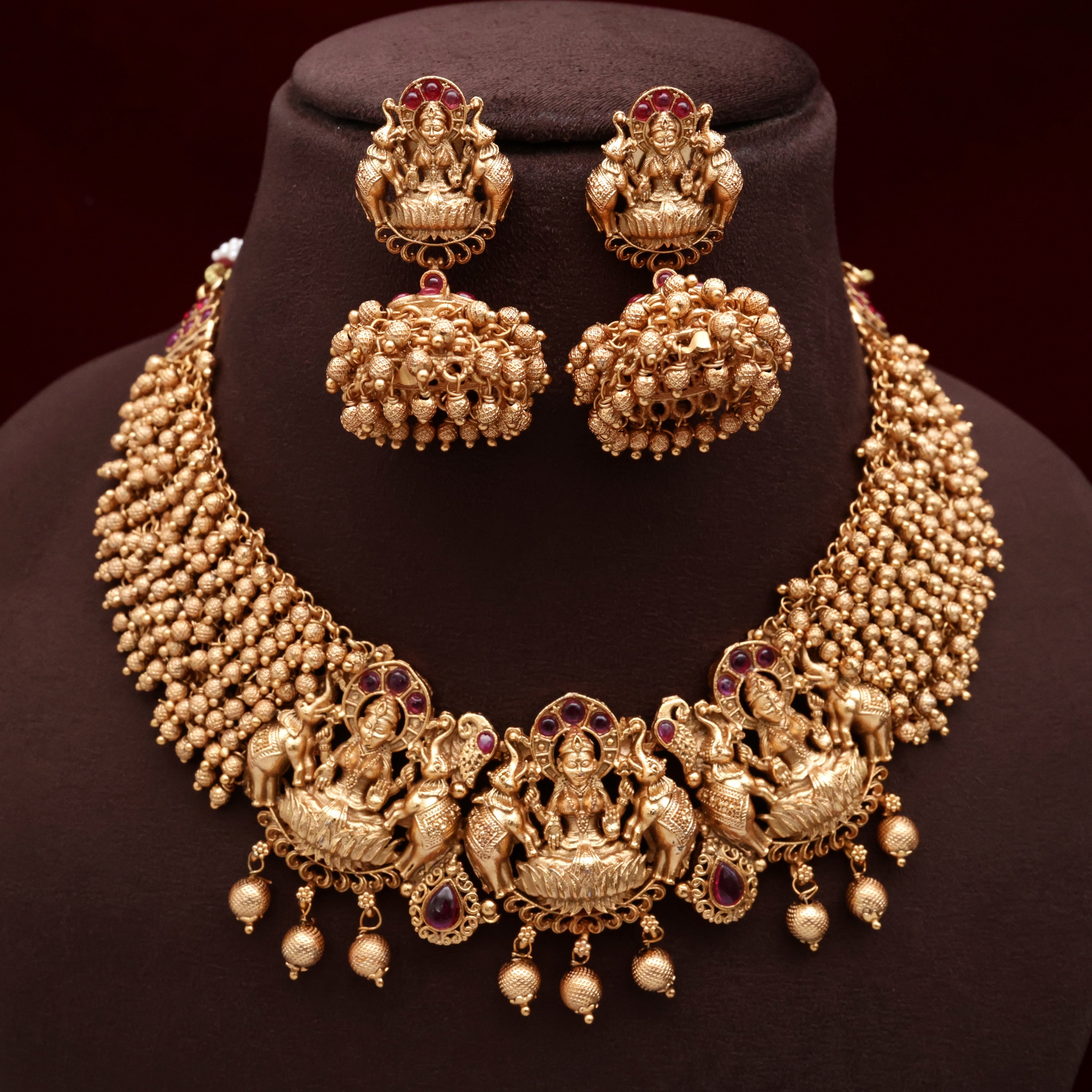 ANTIQUE GOLD BUNCH BEADS GAJA LAKSHMI BRIDAL NECKLACE SET