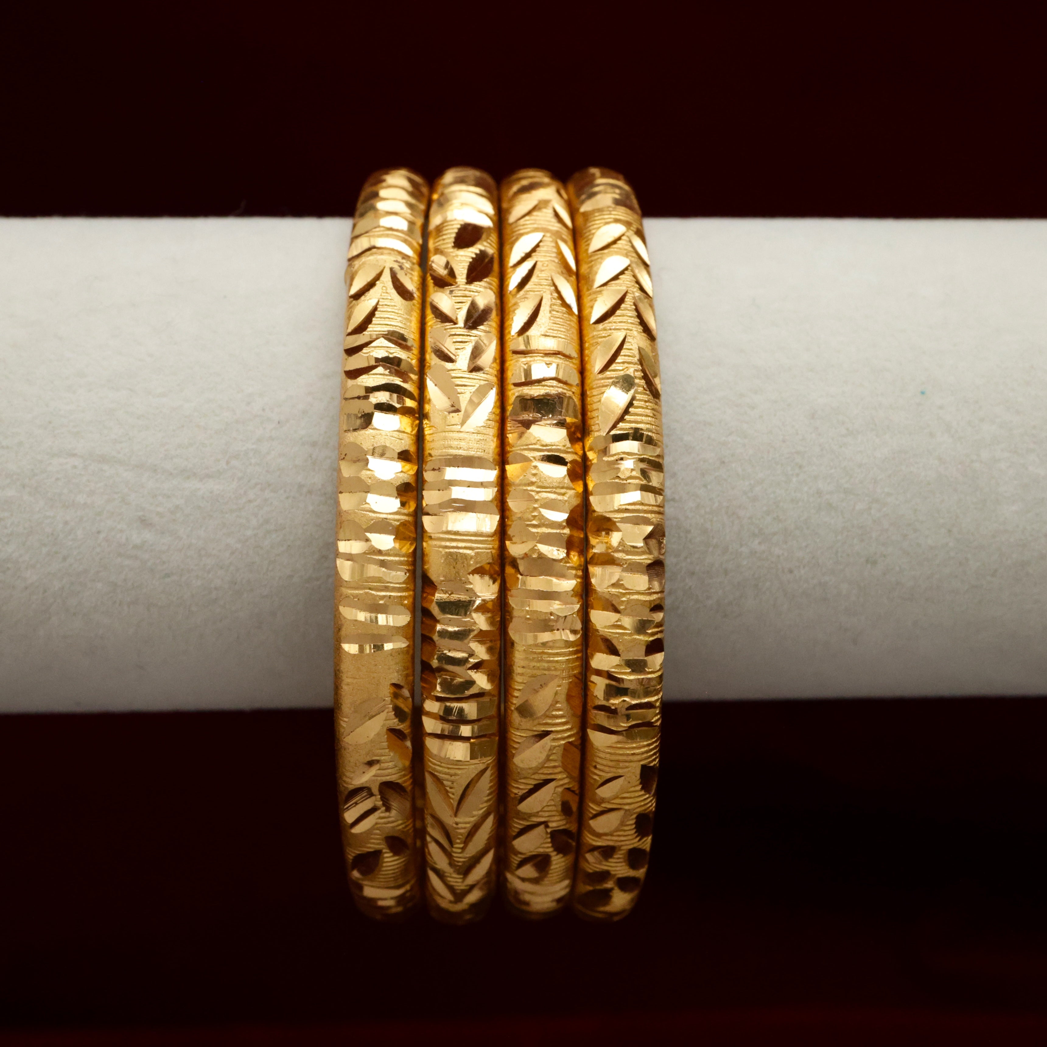 Real Gold Look Set of 4 Bangles