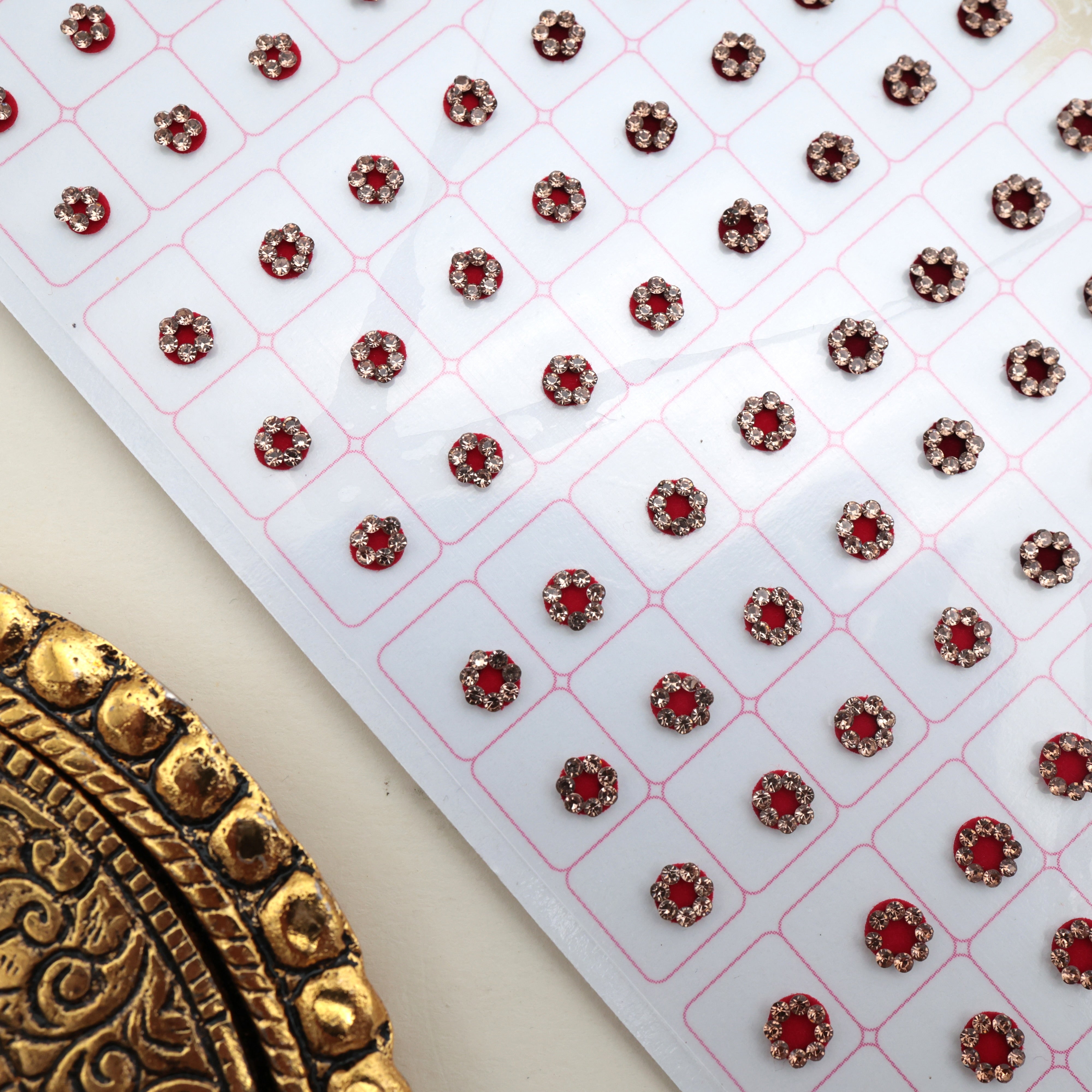 Navya Gold Premium Stone Border Bridal Fancy Velvet Bindis