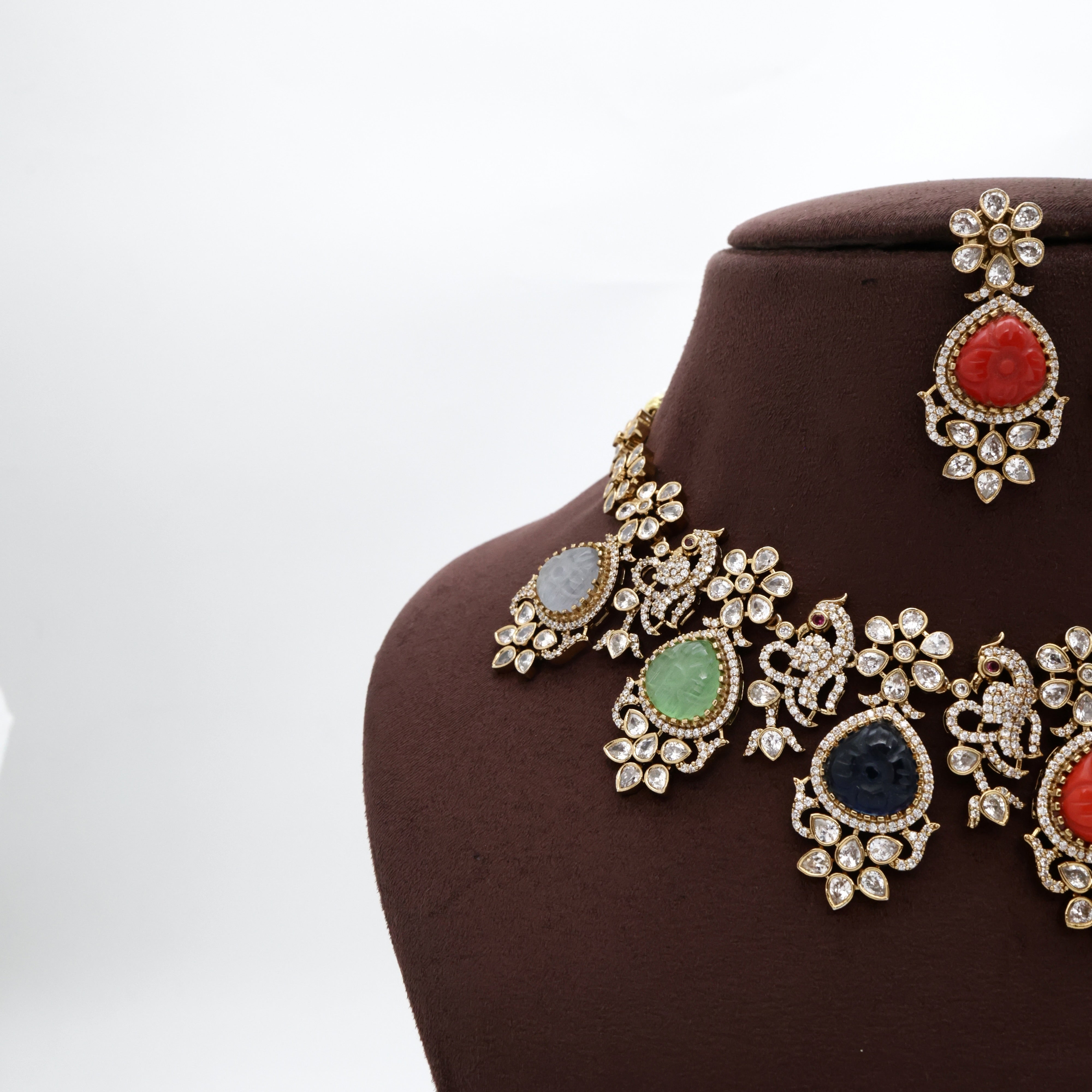 Premium Diamond Look Carved Stone Multicolour Bridal Necklace Set