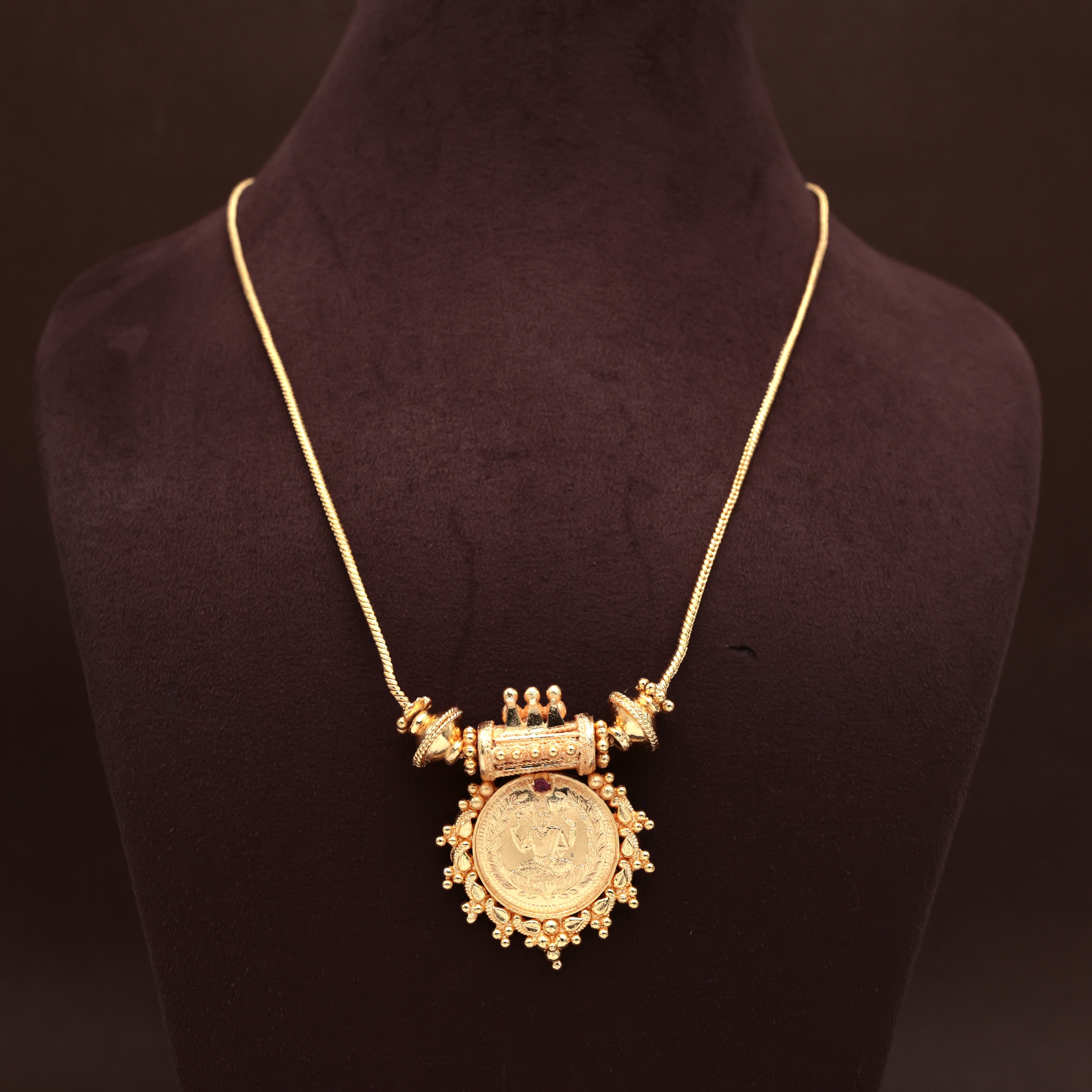 Real Gold Tone Kerala Mahalakshmi Round Pendant Chain