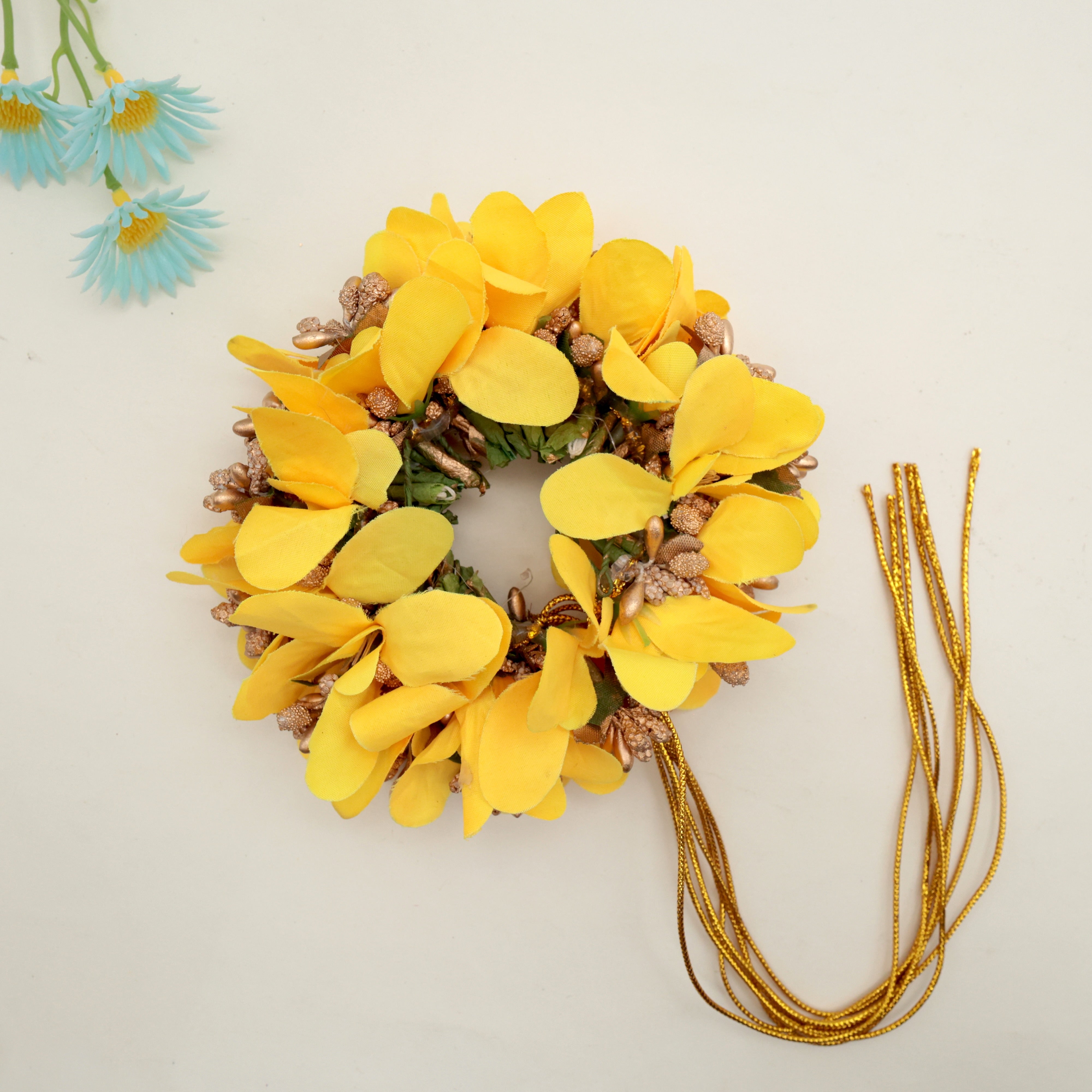 HANDMADE ORCHID PETALS WITH POLLEN BRIDAL VENI - YELLOW