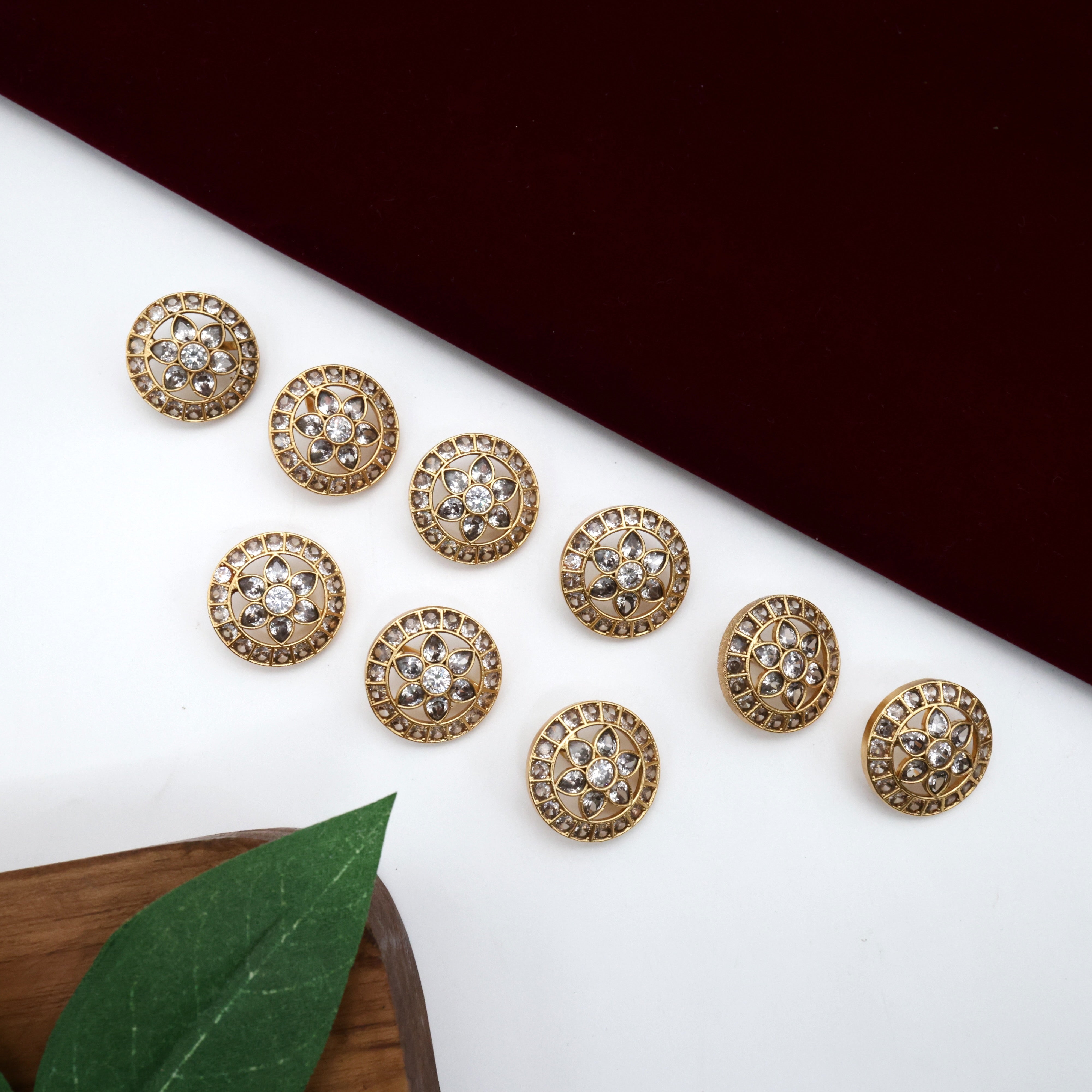 Antique Kundan Chakri Flower Set of 9 Jada Billais - White