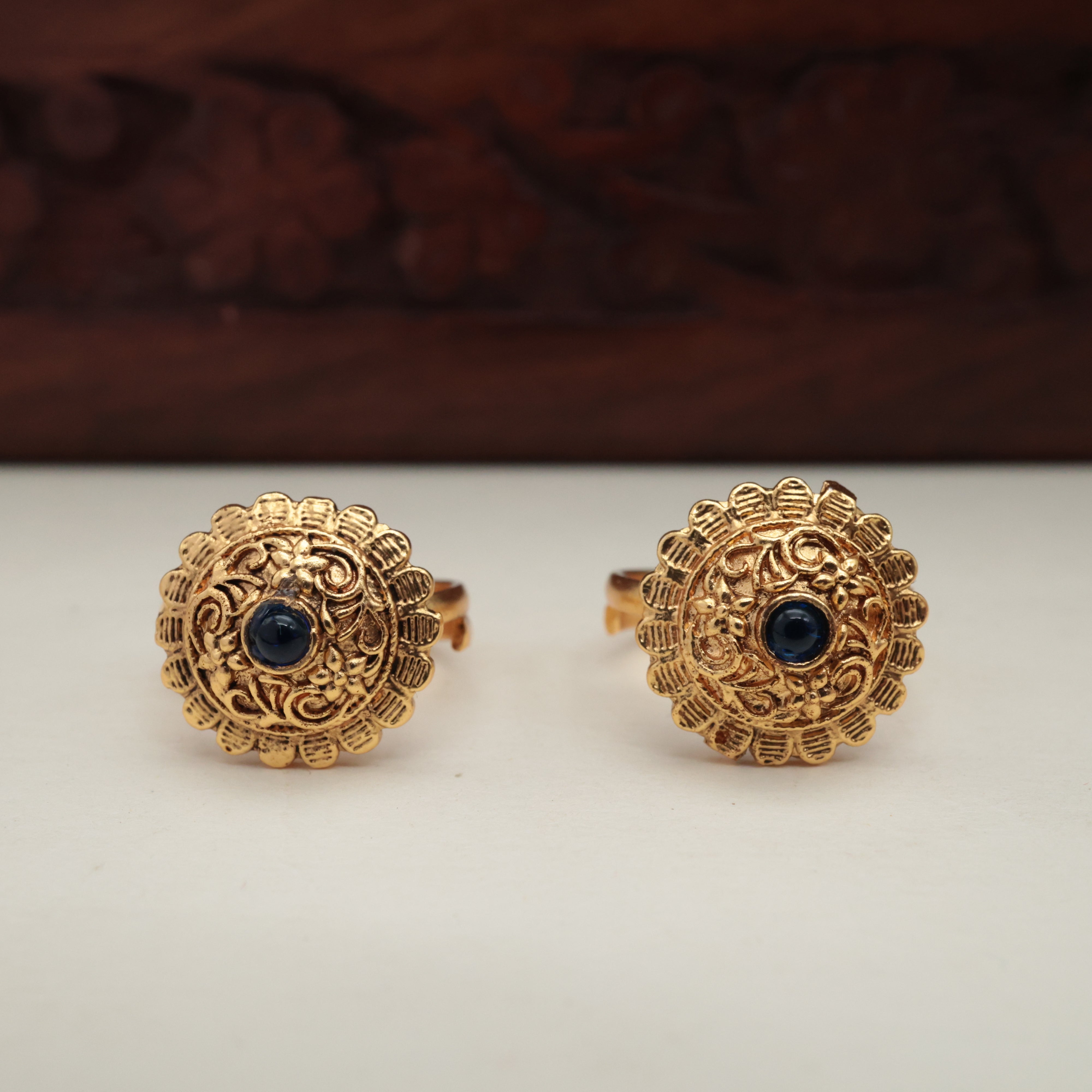 GOLD LOOK PREMIUM FLOWER TOE RINGS FOR WOMEN - TRN004