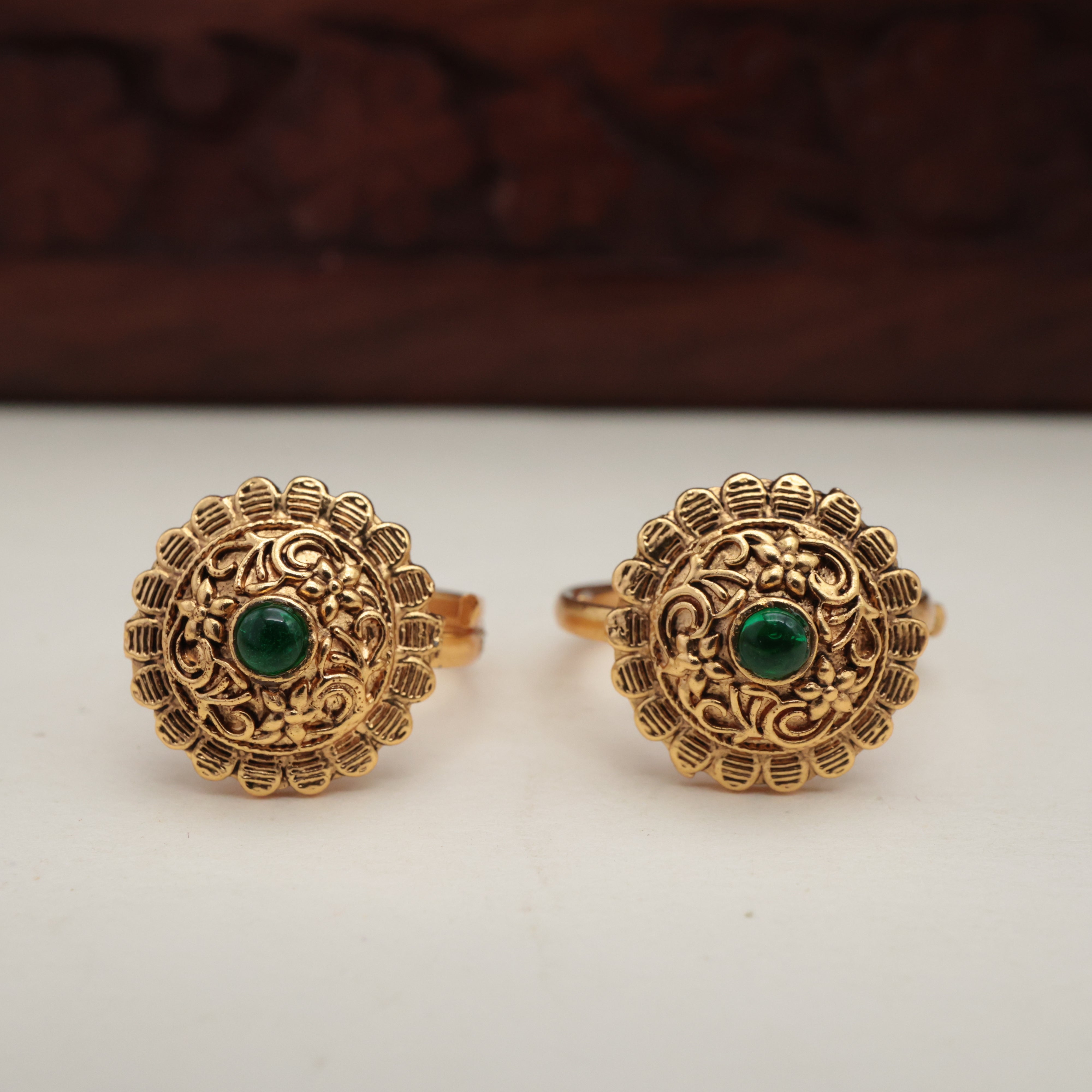 GOLD LOOK PREMIUM FLOWER TOE RINGS FOR WOMEN - TRN010