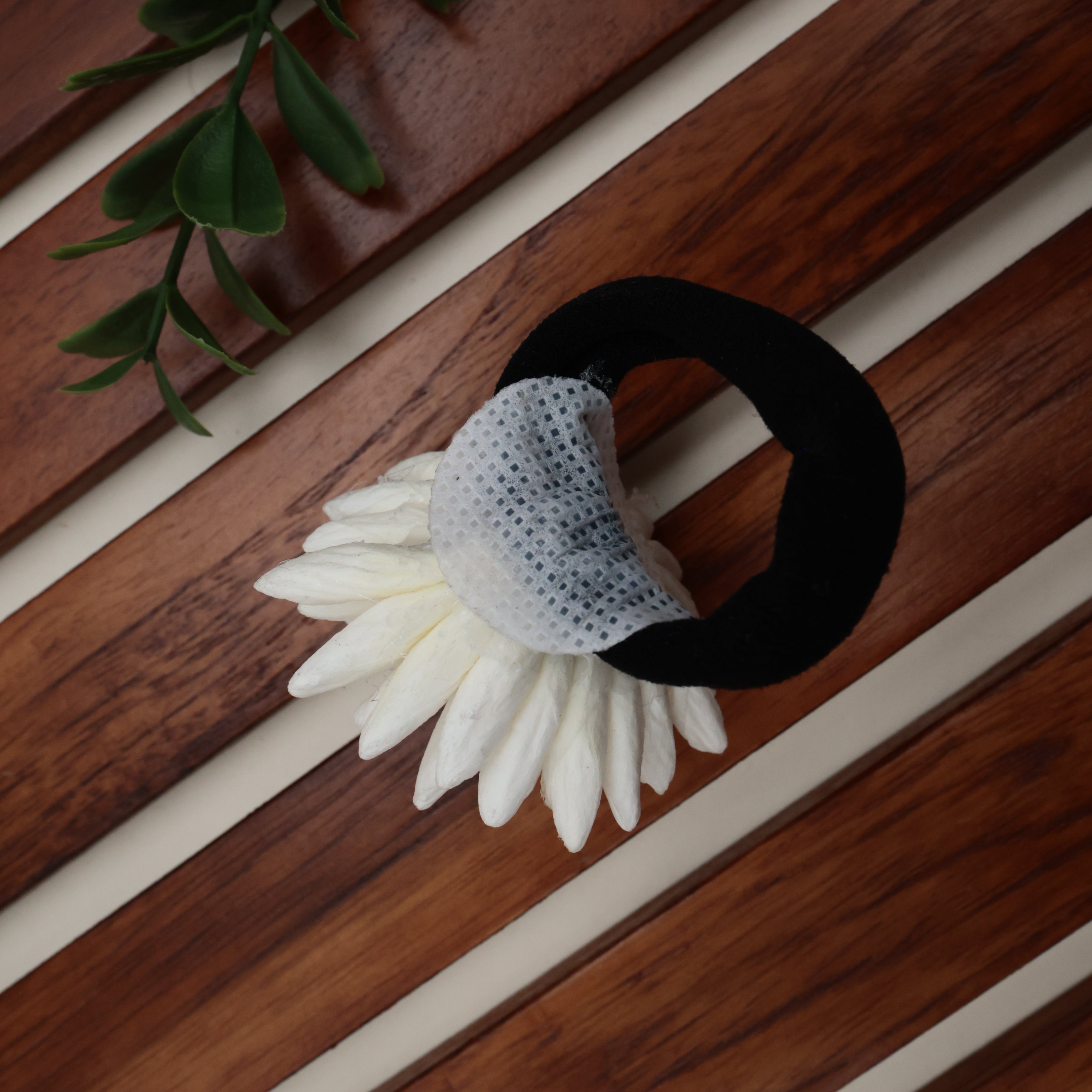 Real Look Mulla Poo Elastic Band - Elastic Hair Ties For Women & Kids