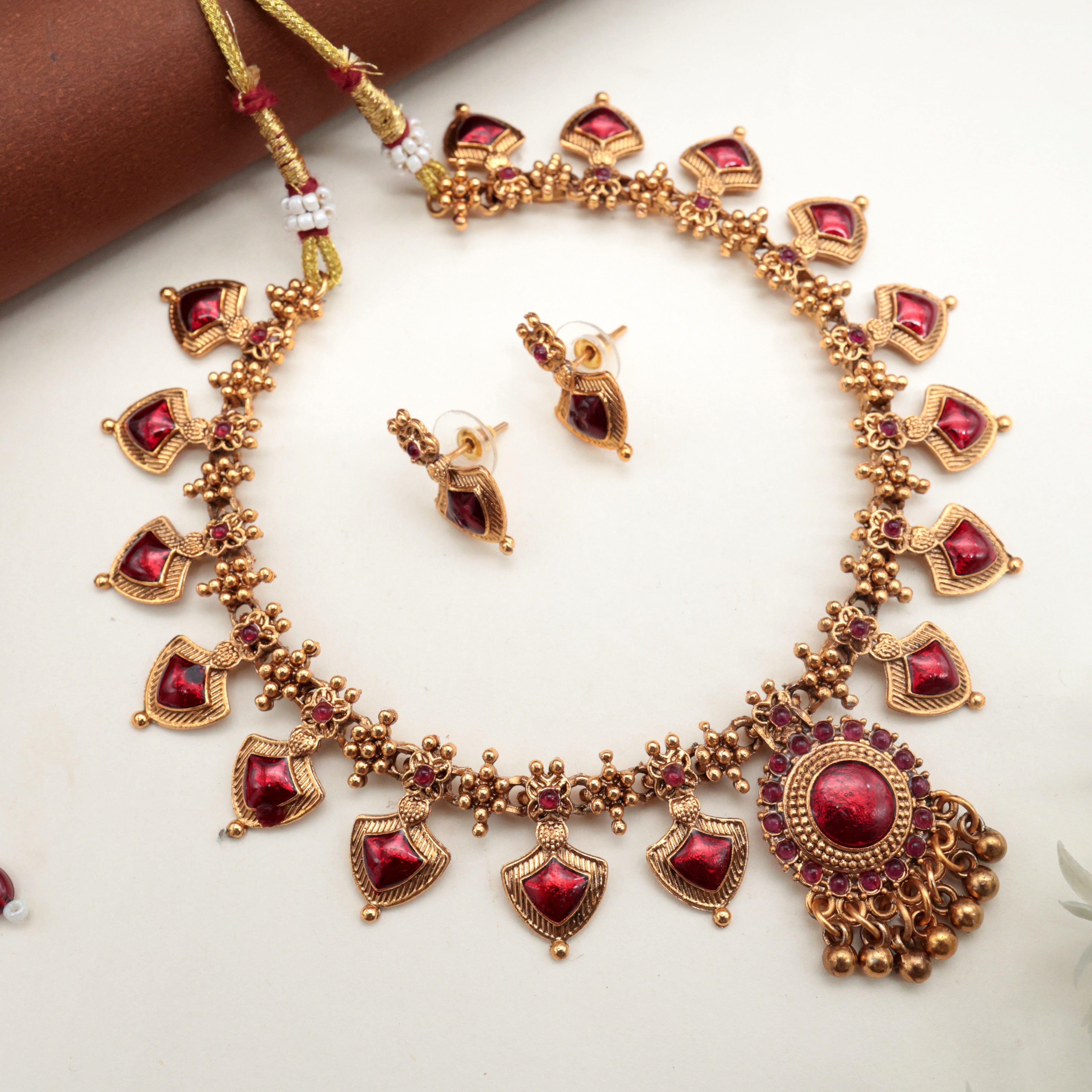 ANTIQUE MATTE PALAKKA NECKLACE SET - RED