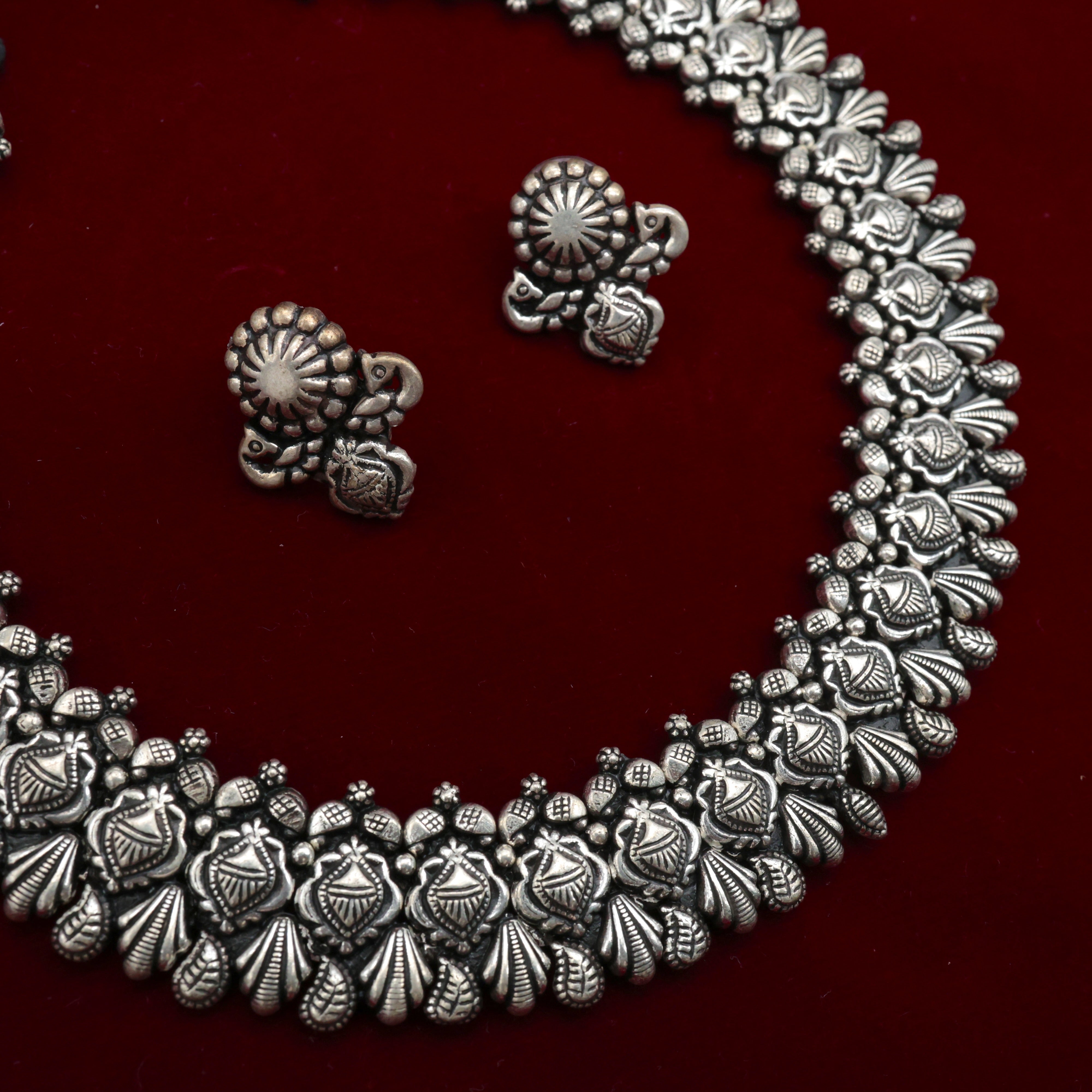 SILVER LOOK OXIDISED BLOSSOMS KOLHAPURI NECKLACE SET