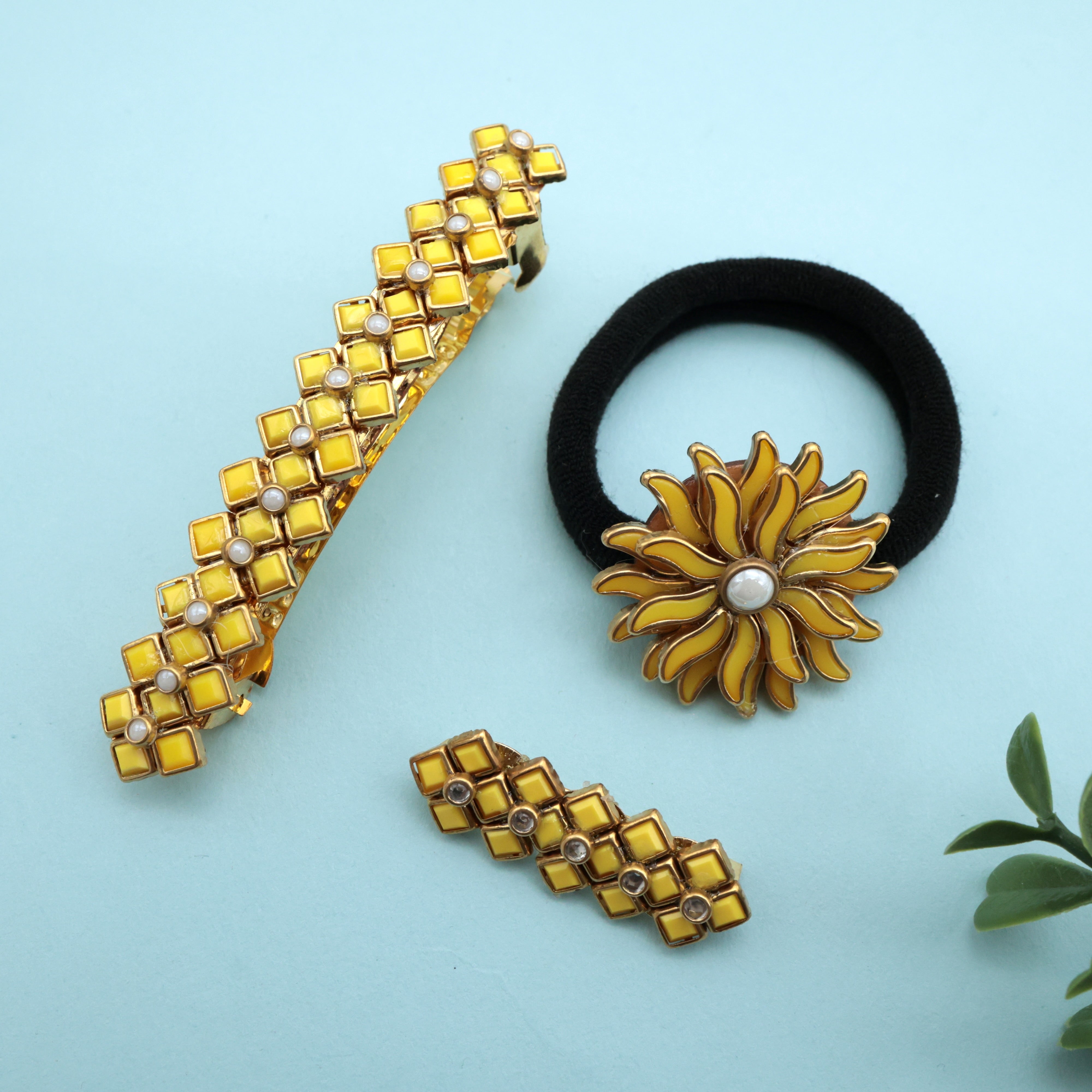 NAVARATHRI ACCESSORY COMBO (YELLOW) - BEST RETURN GIFT OPTION FOR WOMEN