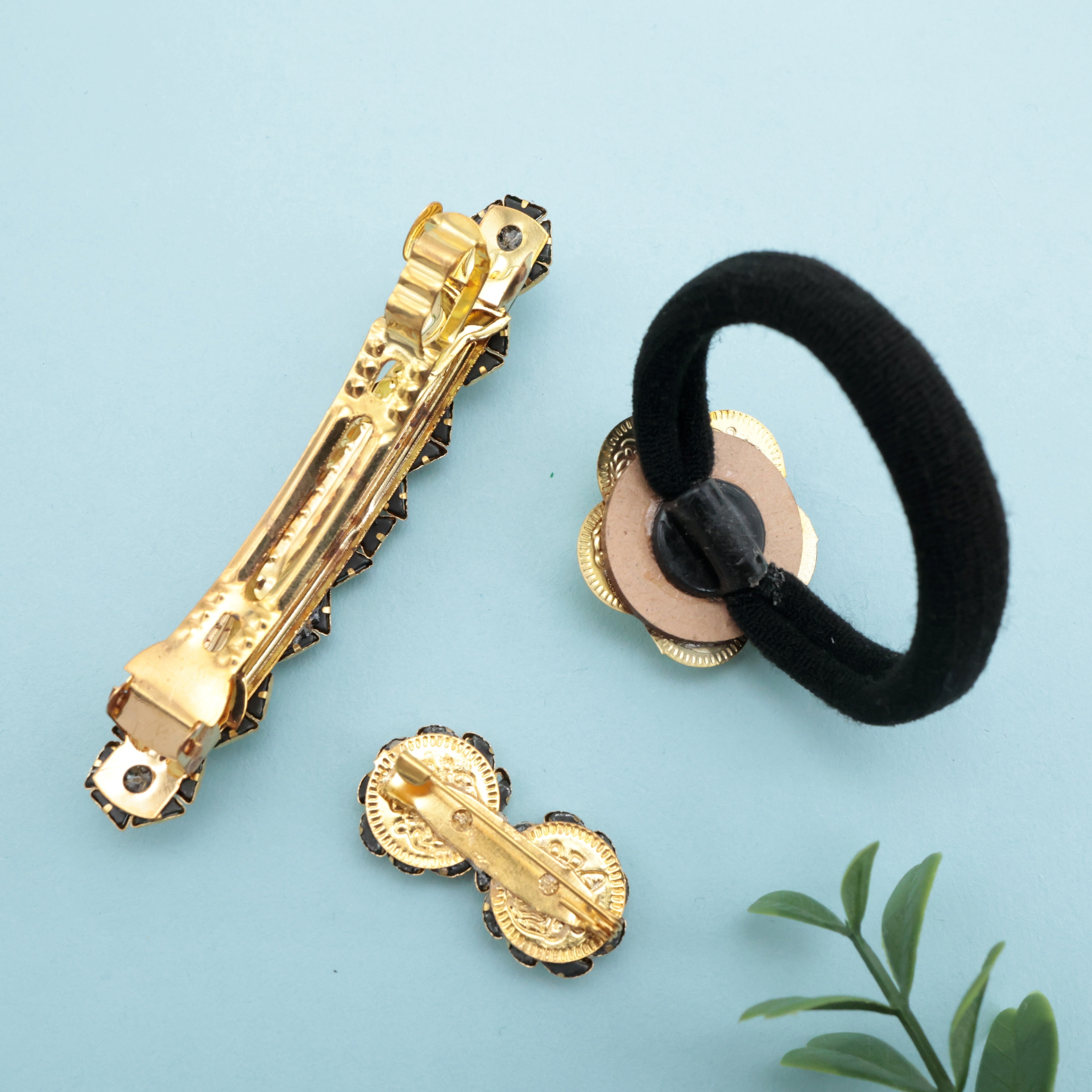 NAVARATHRI ACCESSORY COMBO (RAMA BLUE) - BEST RETURN GIFT OPTION FOR WOMEN