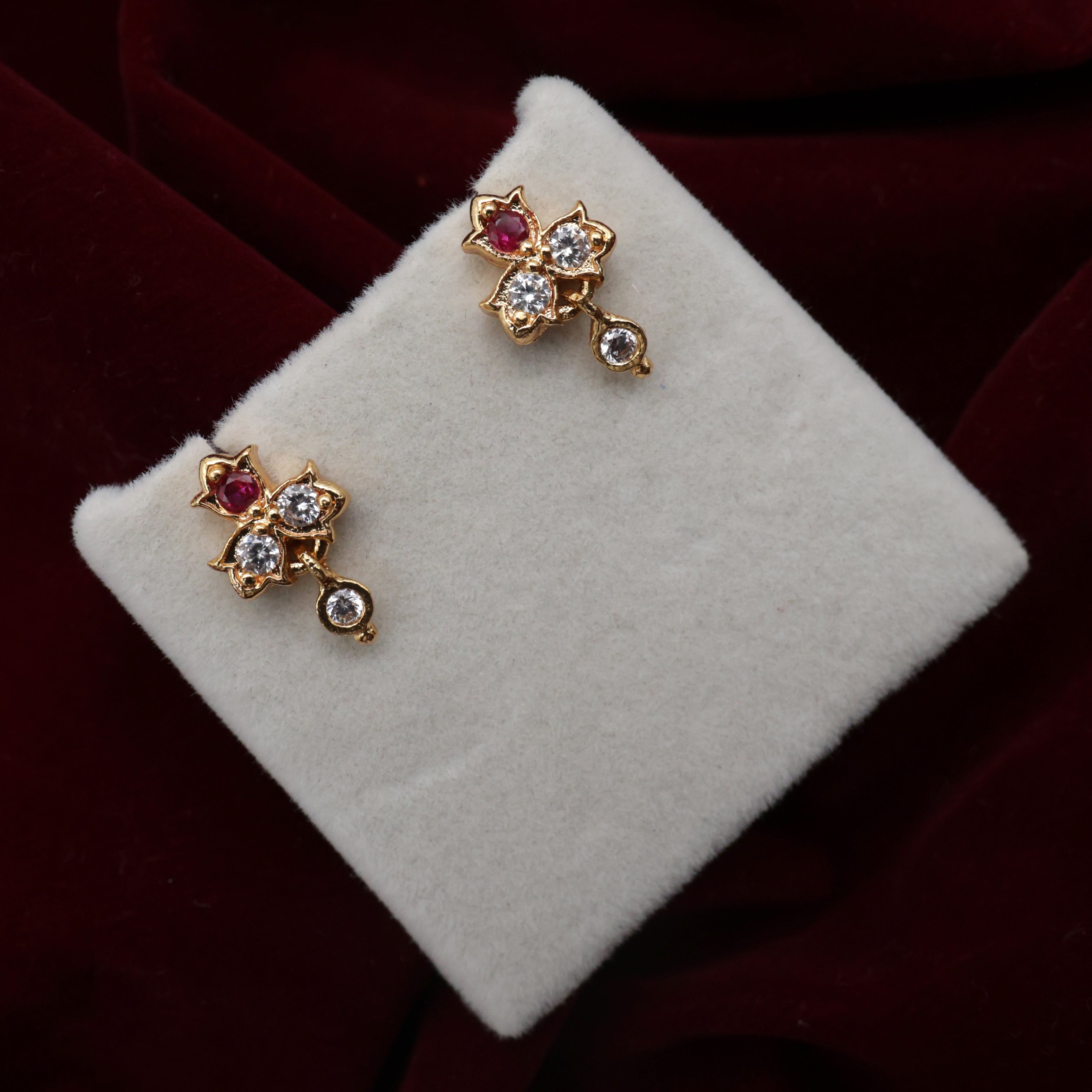 Real Gold Tone Micro Gold Polished 3 Flower Stone Earrings - Red & White